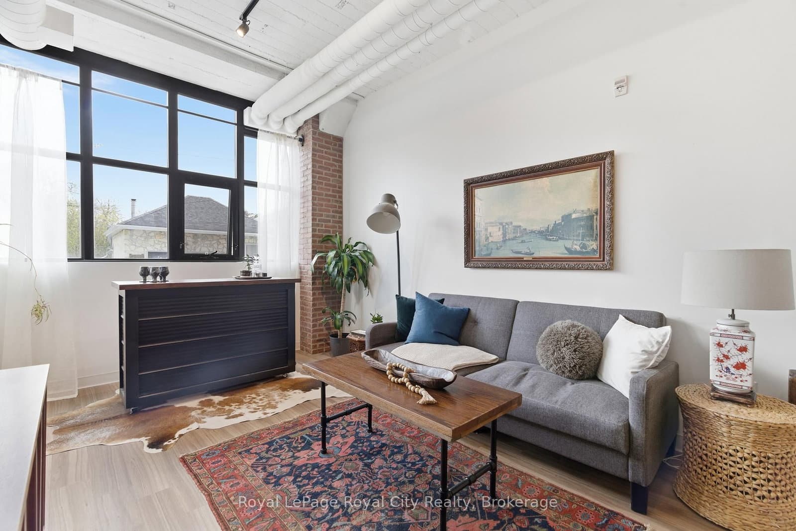 120 Huron Street, Unit 112 thumbnail 14