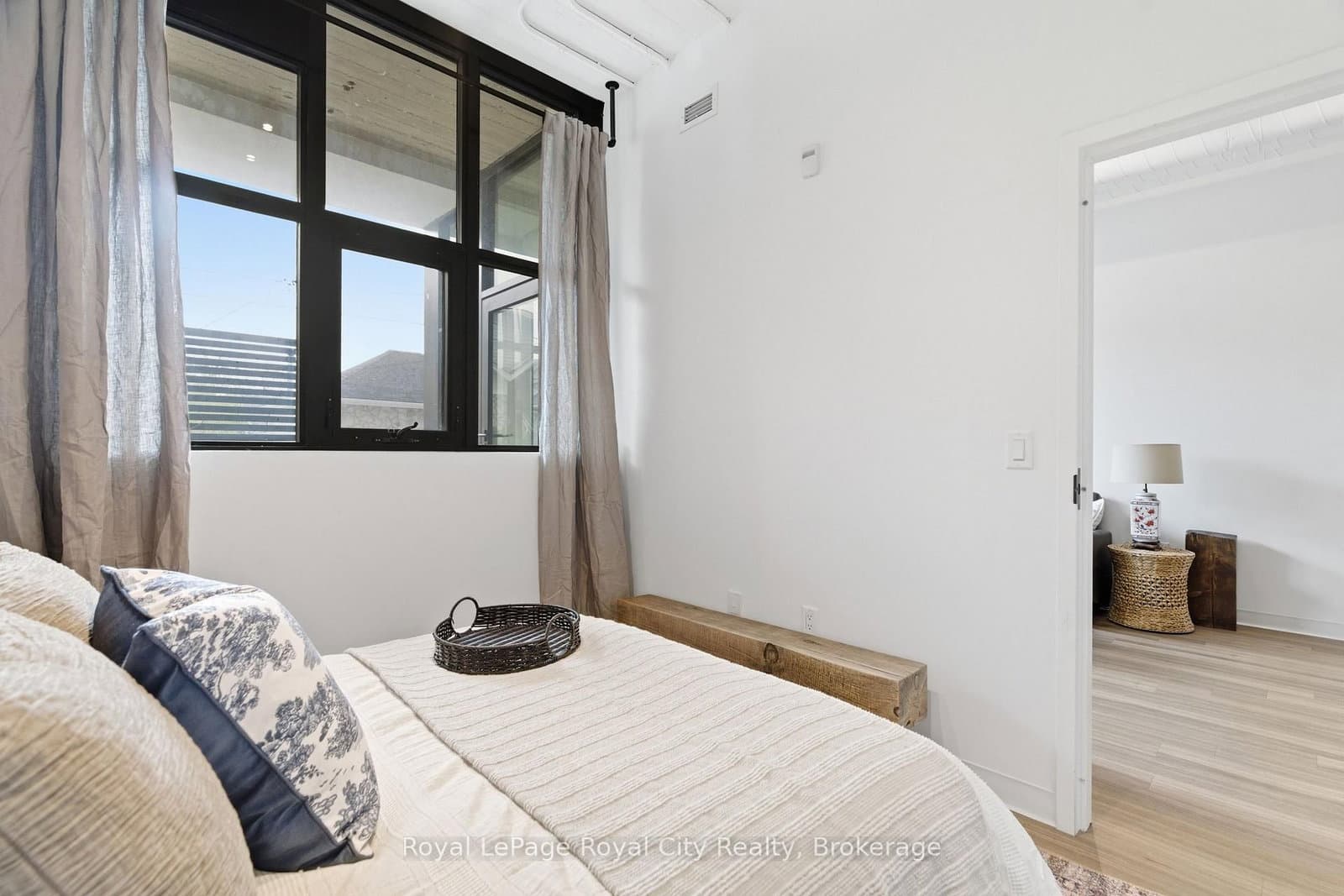 120 Huron Street, Unit 112 thumbnail 20