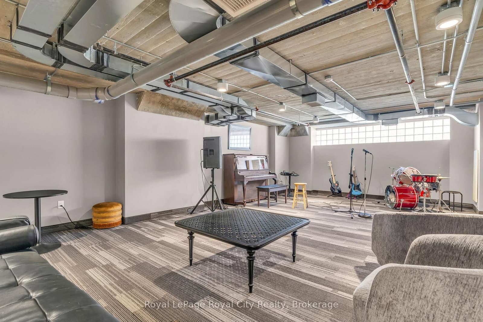 120 Huron Street, Unit 112 thumbnail 31