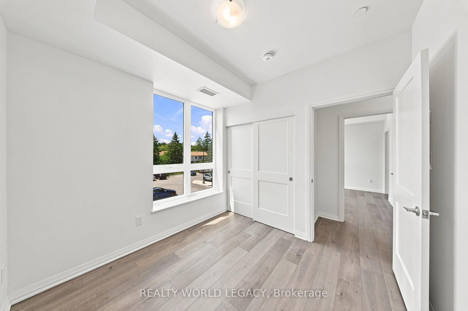 101 Golden Eagle Road, Unit 215 thumbnail 22