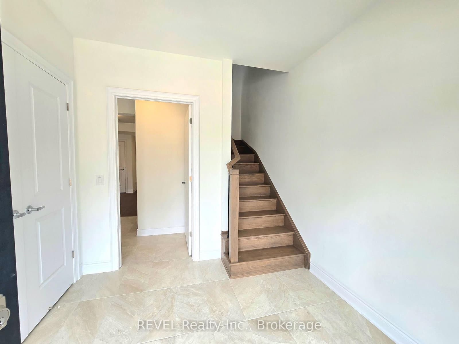 15 Lake Street, Unit 2 thumbnail 20