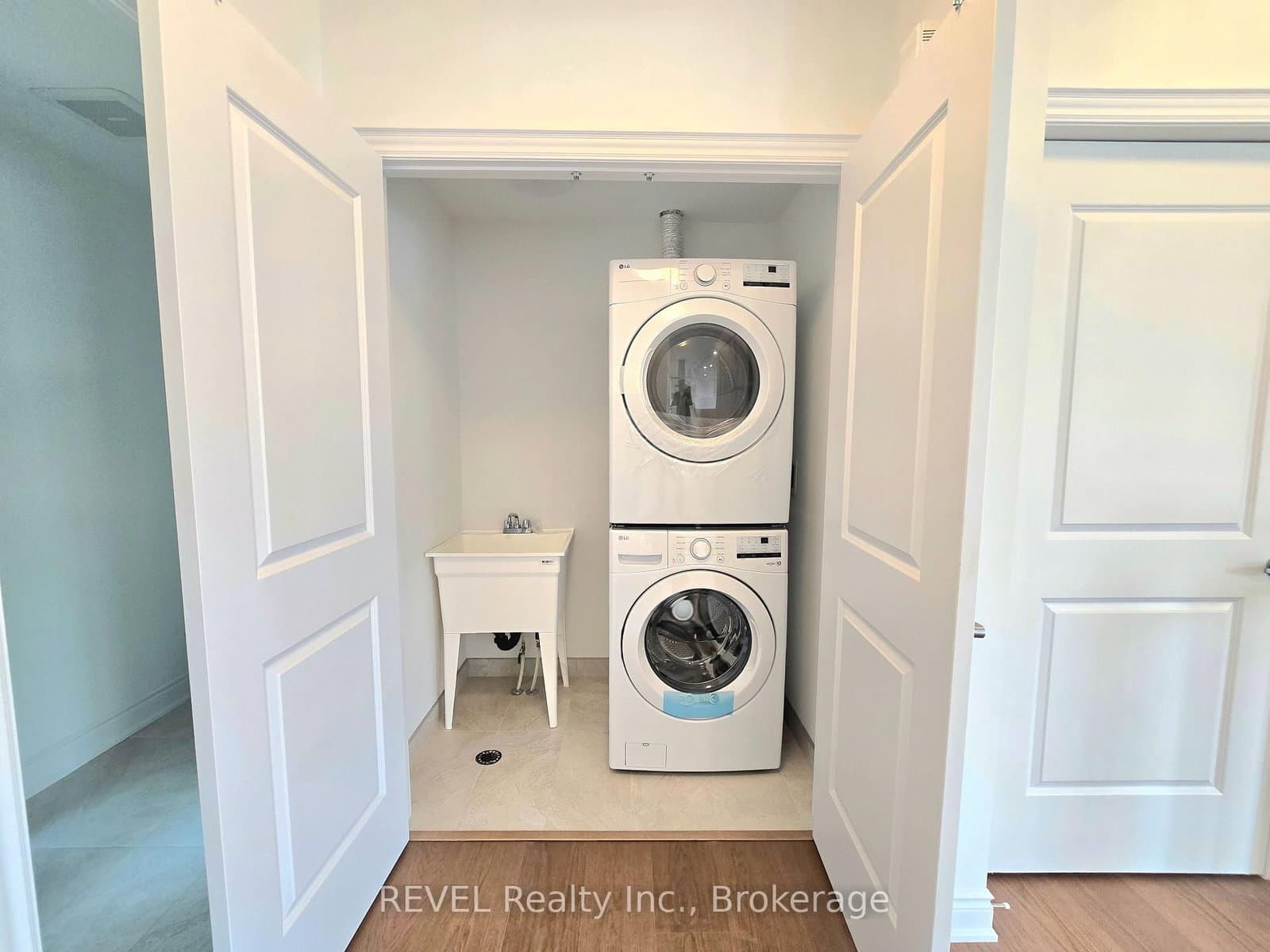 15 Lake Street, Unit 2 thumbnail 41