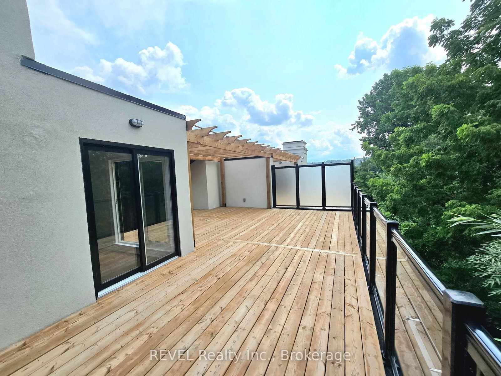 15 Lake Street, Unit 2 thumbnail 46