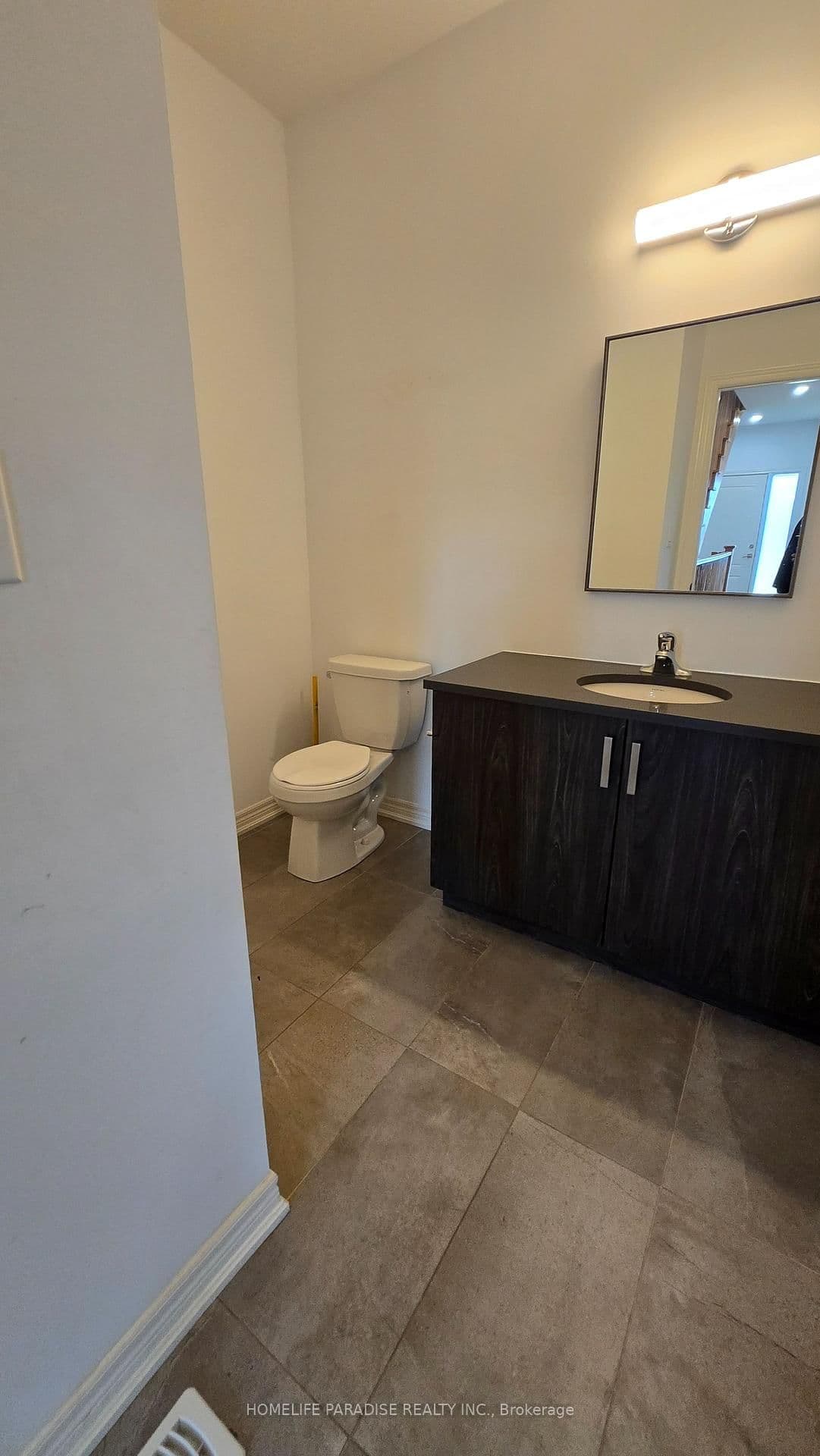 125 Summerside Mews, Unit 12 thumbnail 16