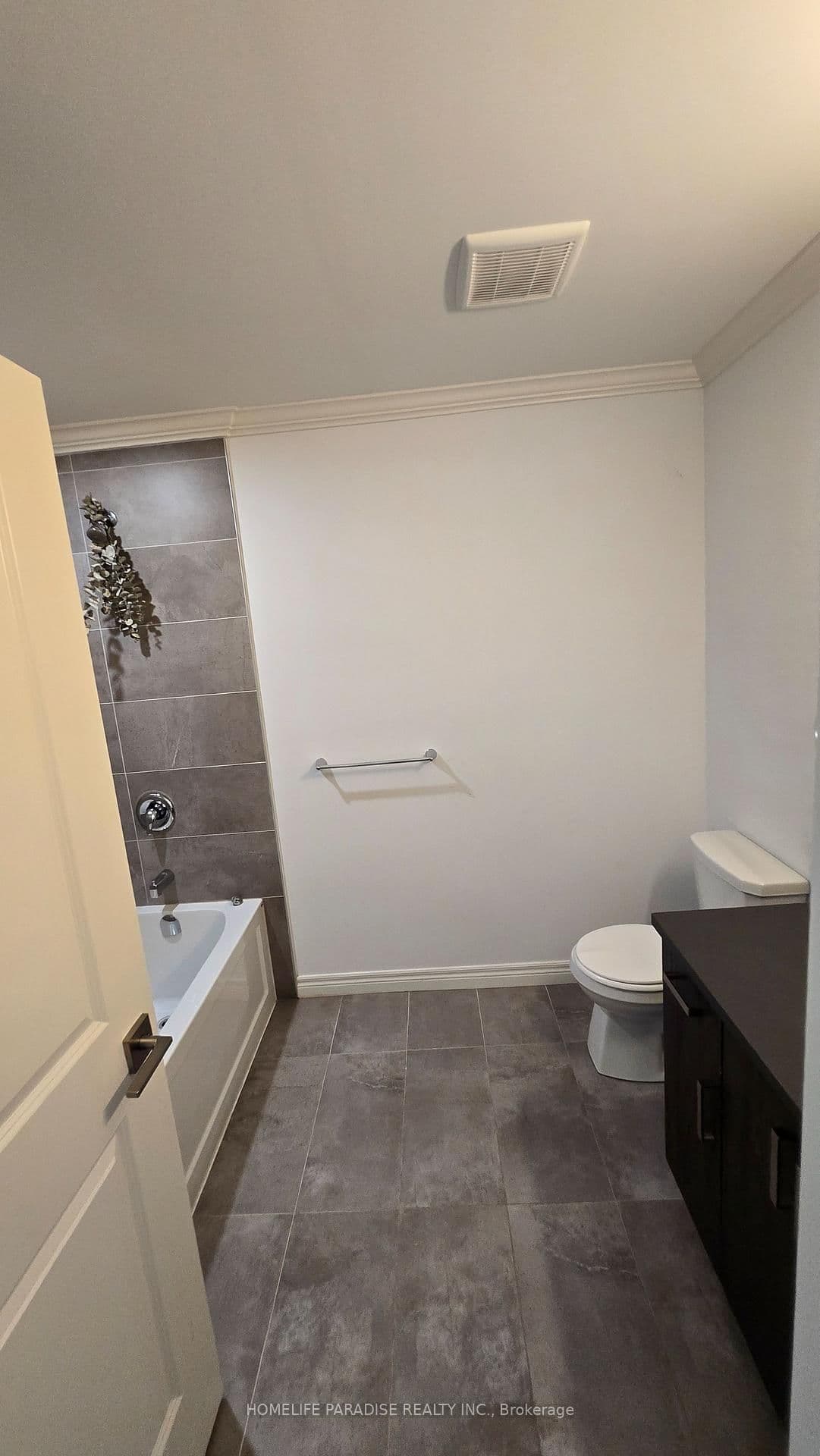 125 Summerside Mews, Unit 12 thumbnail 24