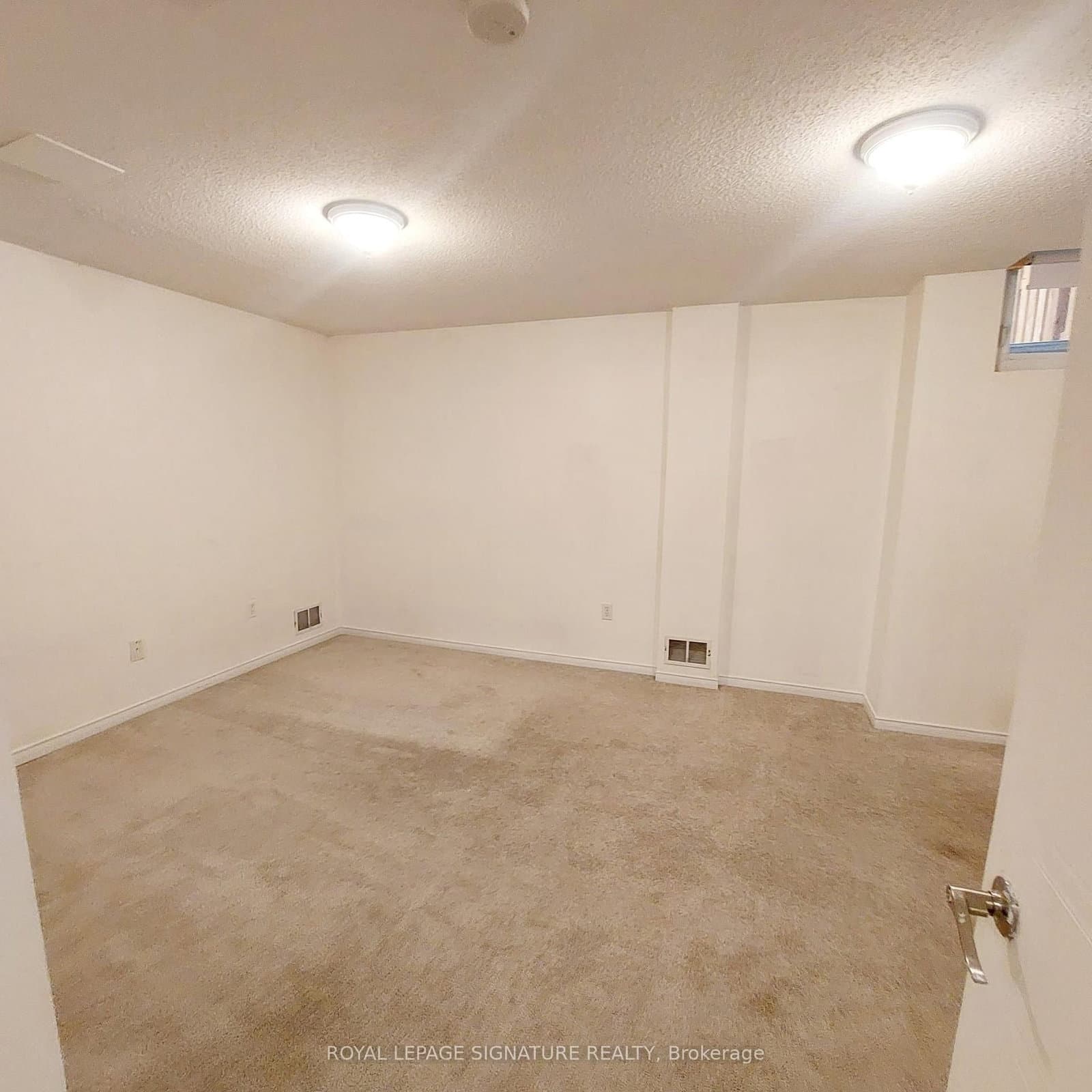 920 Edinburgh Road S, Unit 7 thumbnail 16