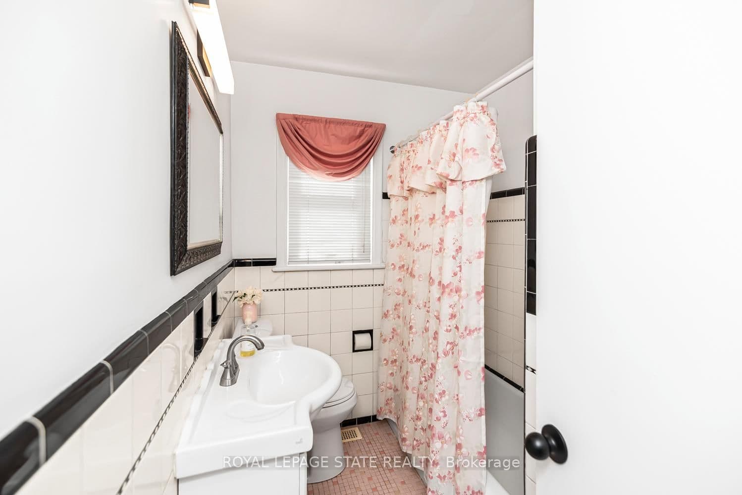 124 Broker Drive thumbnail 23