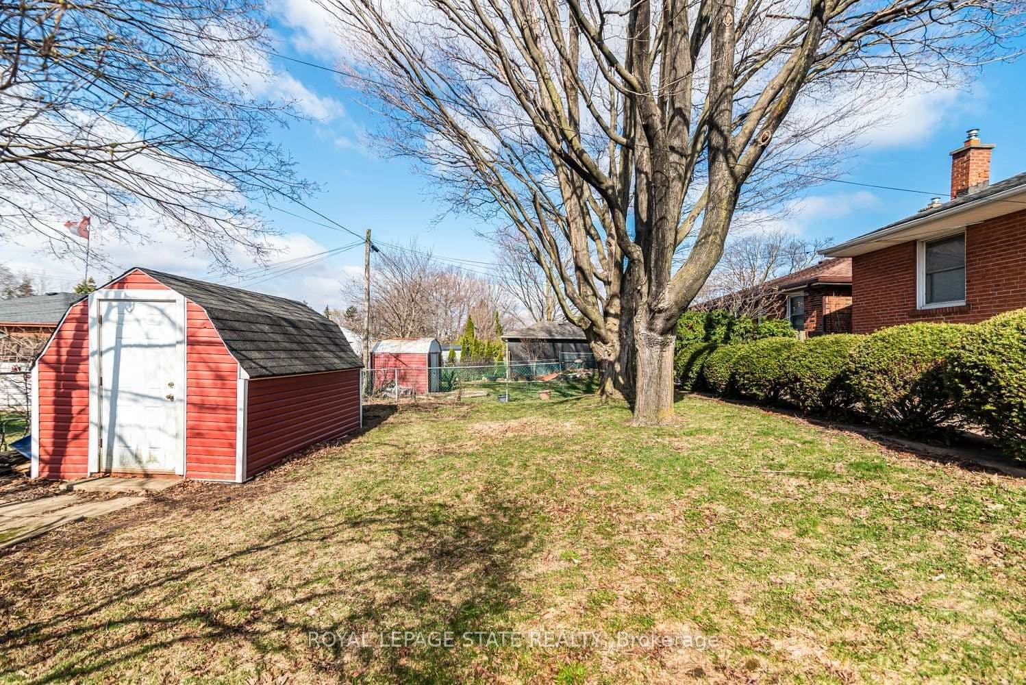 124 Broker Drive thumbnail 37