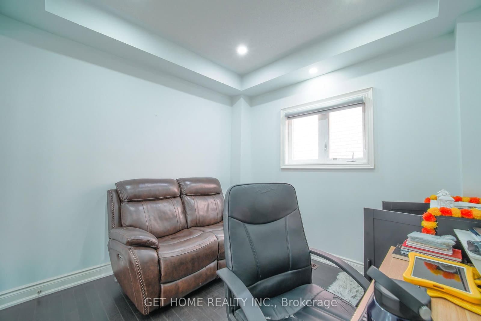 114 Attwater Drive thumbnail 18