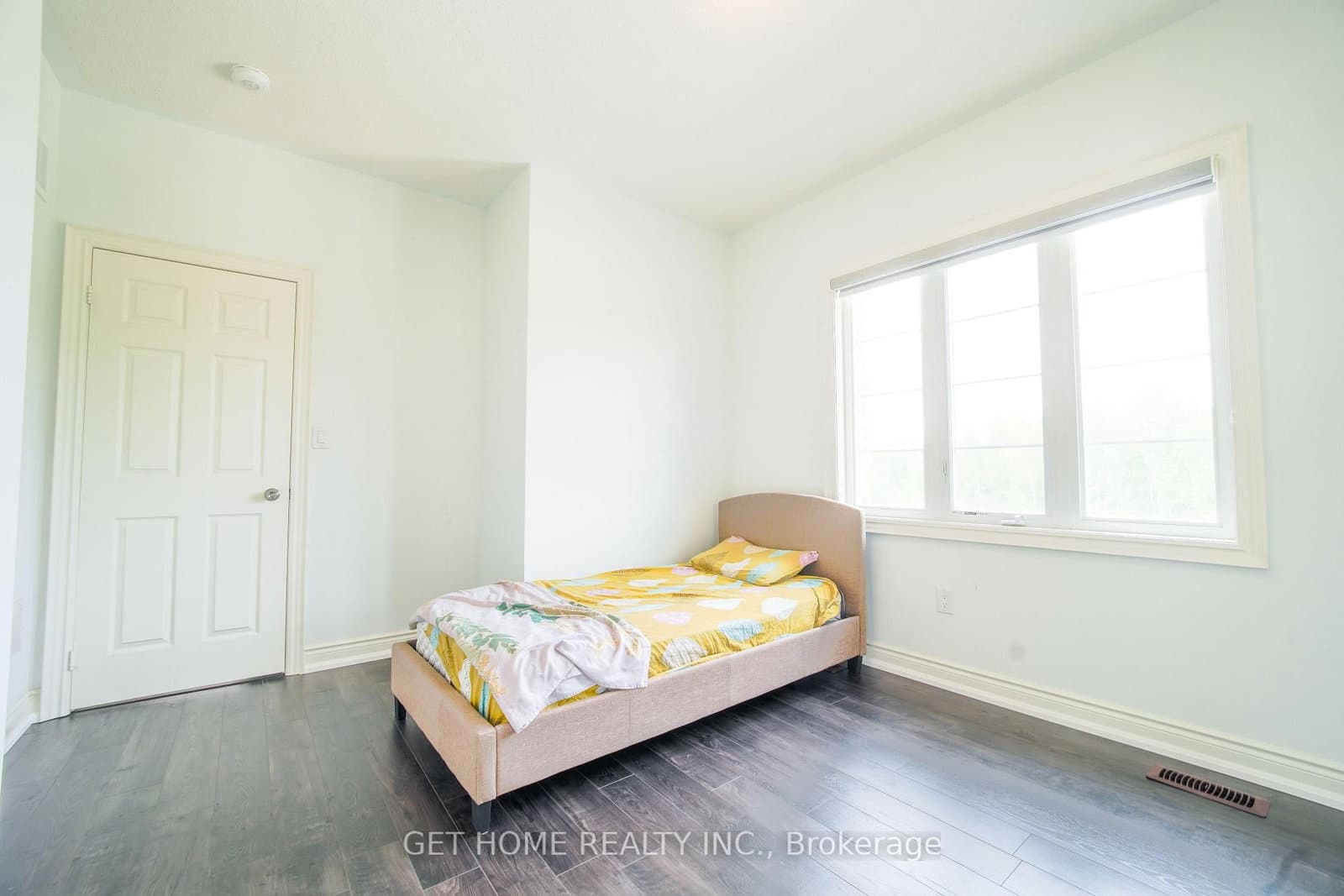 114 Attwater Drive thumbnail 42