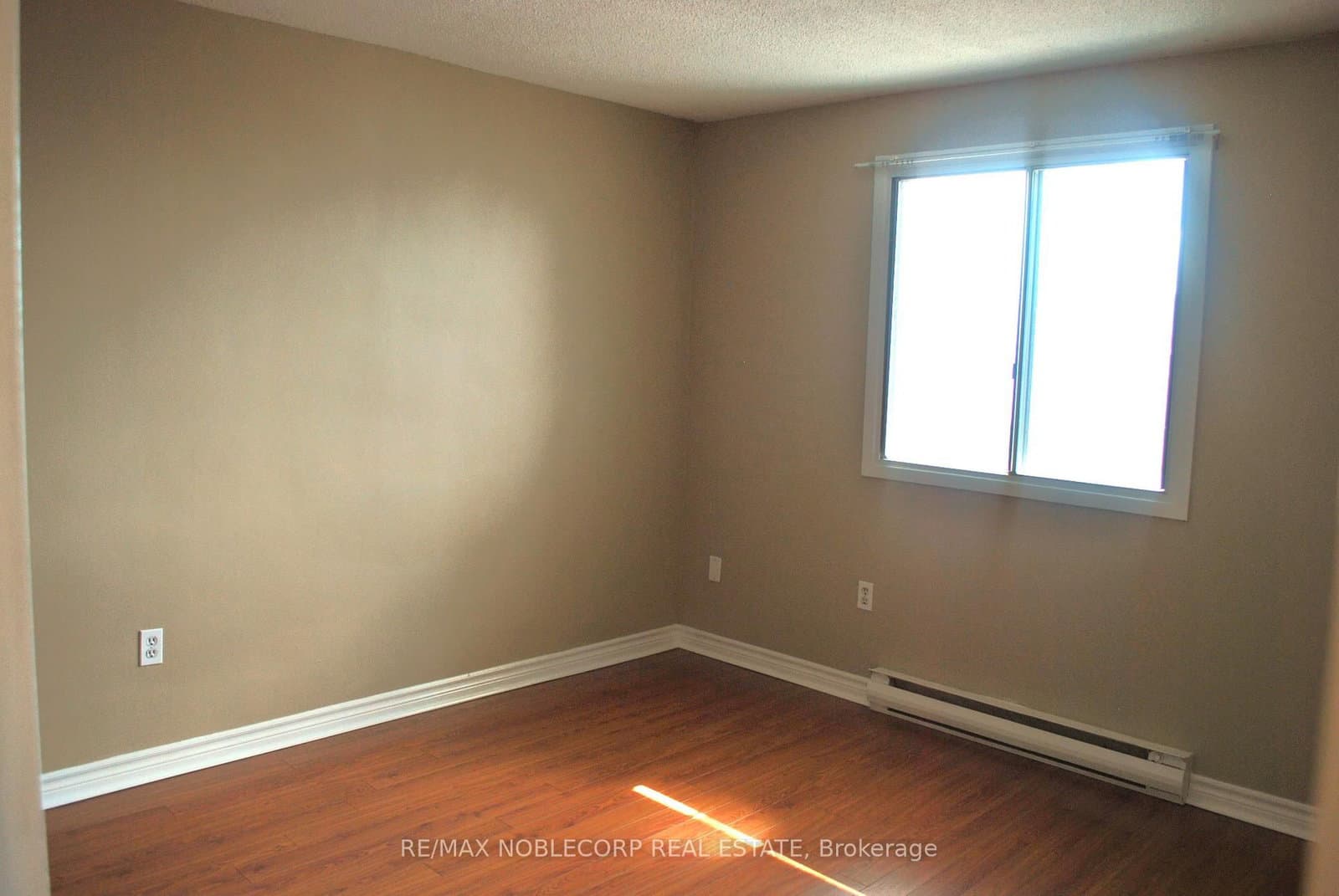 64 Benton Street, Unit 901 thumbnail 6
