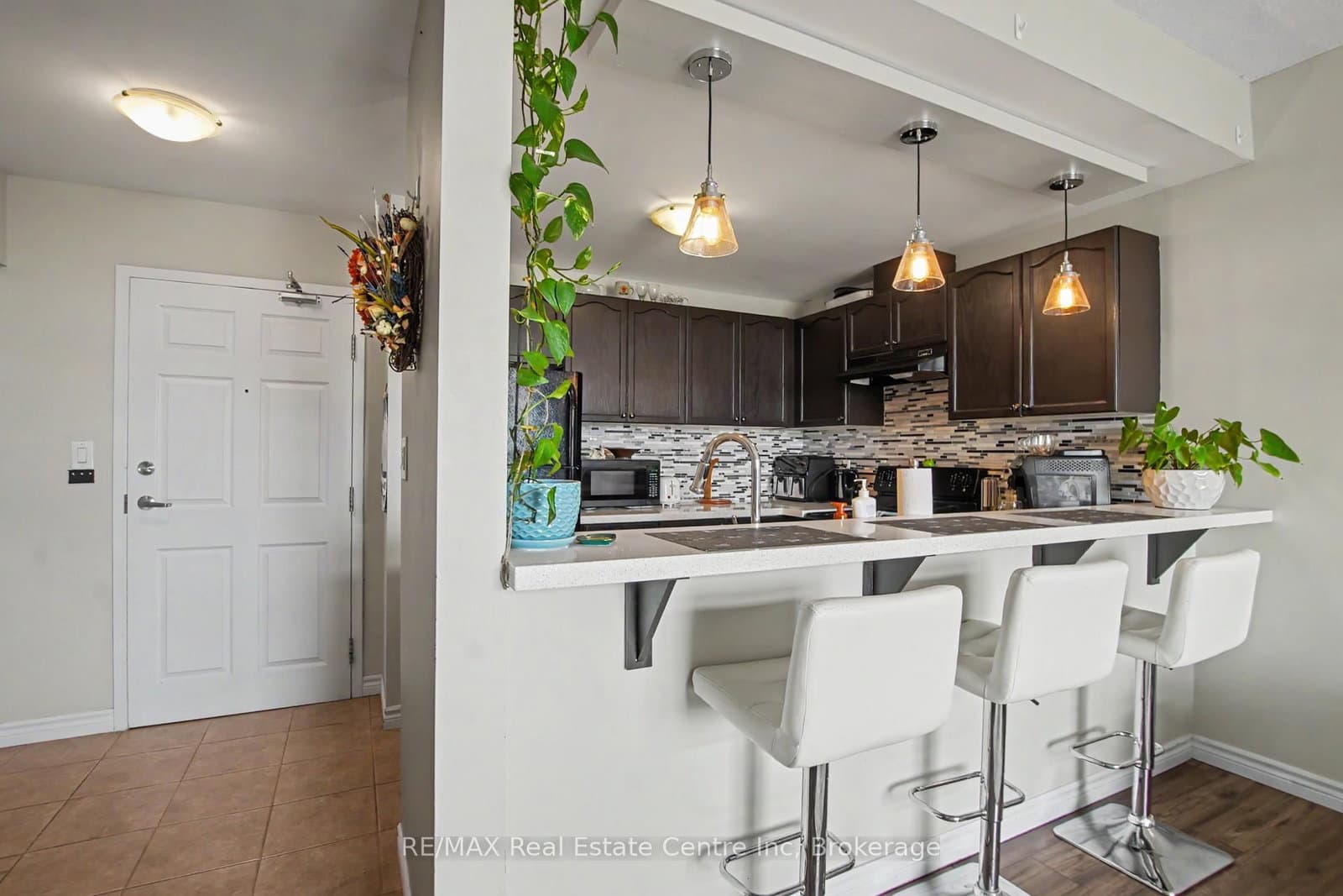 2 Colonial Drive, Unit 410 thumbnail 10
