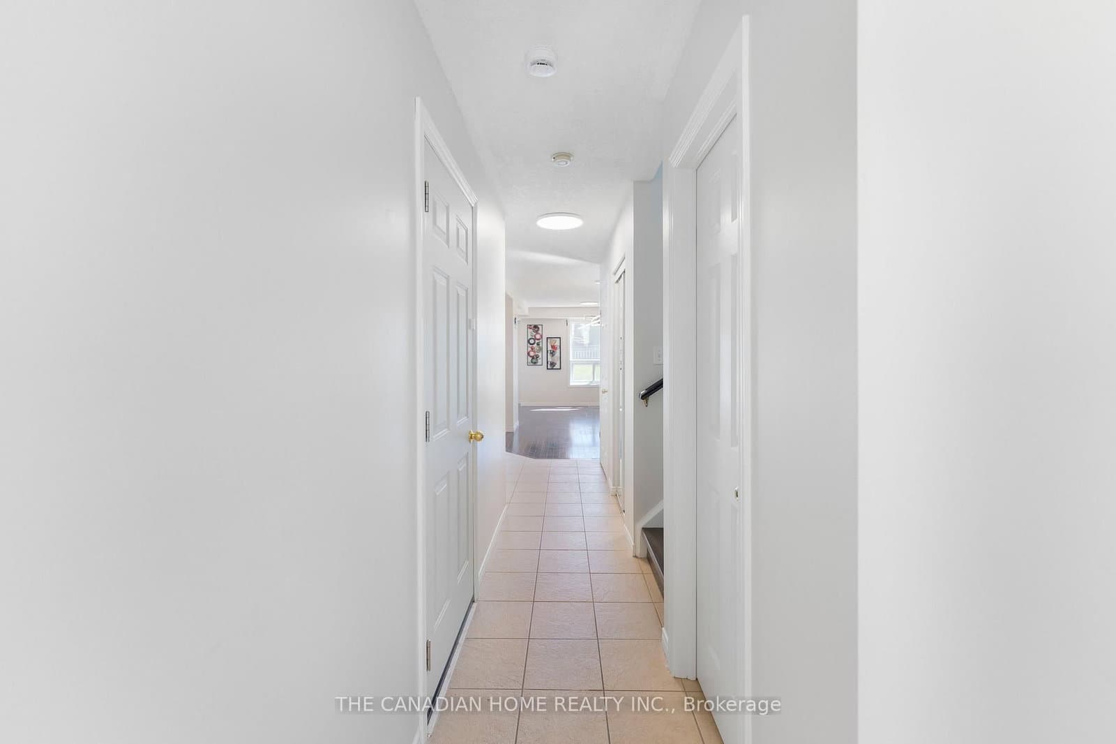 500 Robert Ferrie Drive thumbnail 29