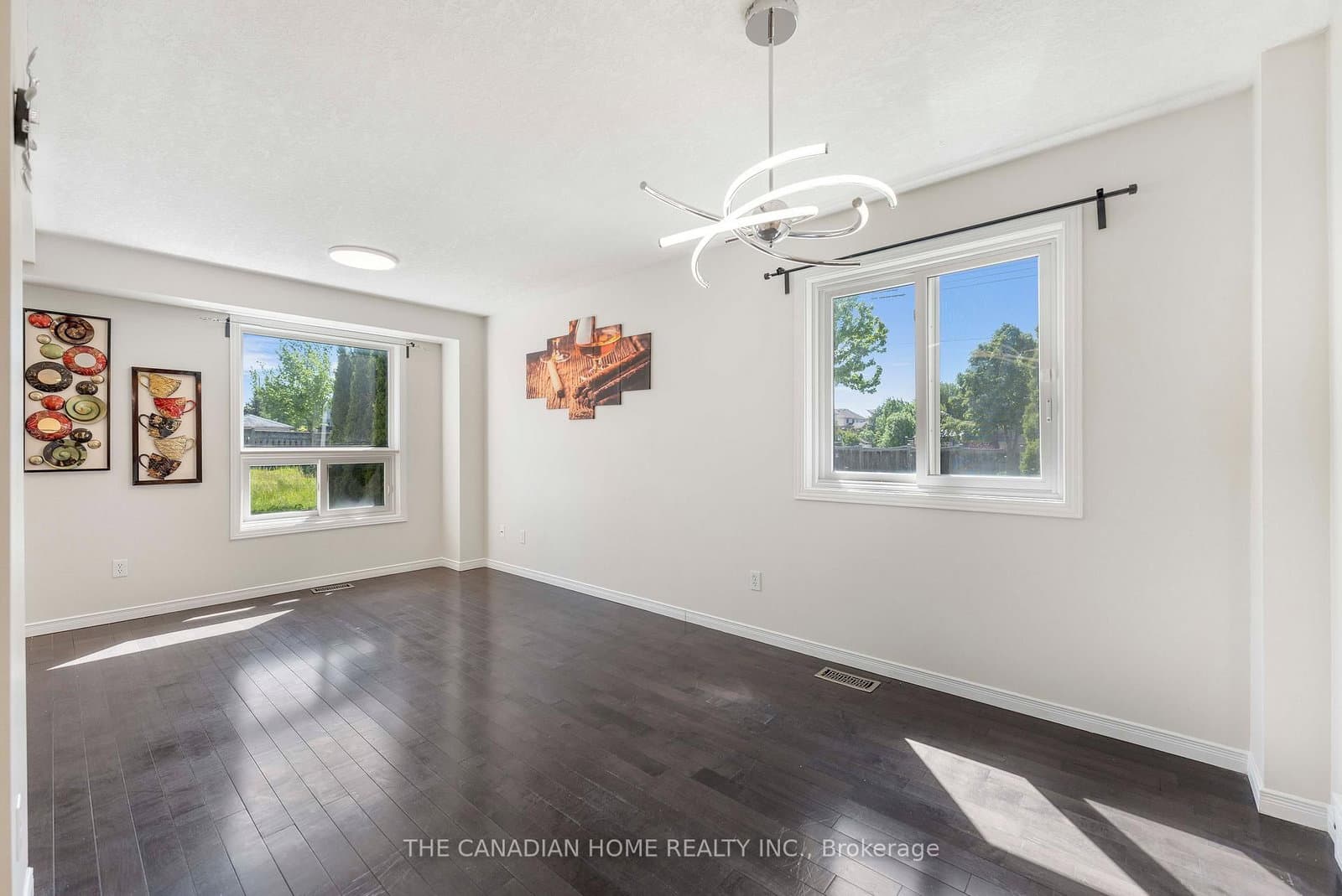500 Robert Ferrie Drive thumbnail 35