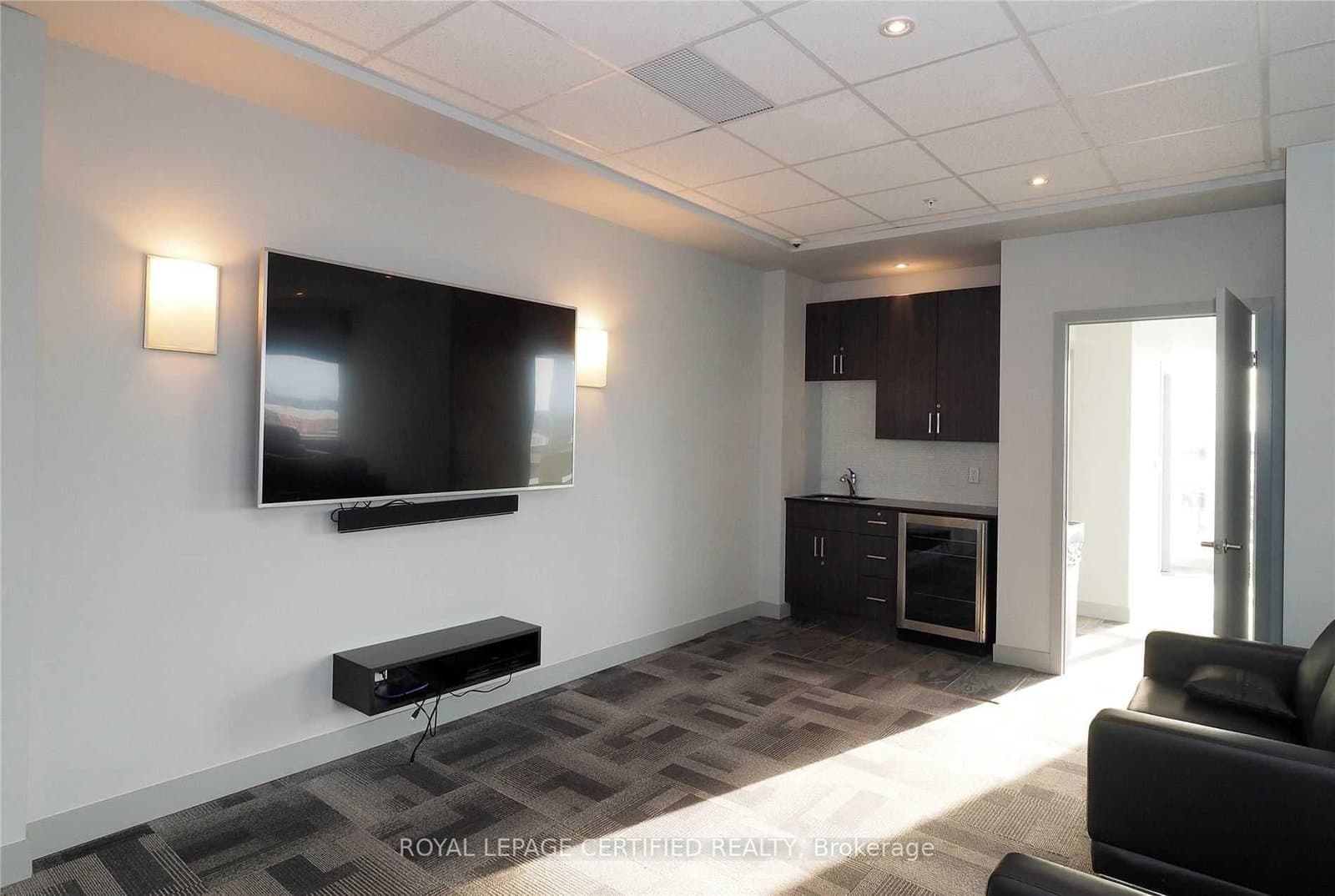 1 Victoria Street S, Unit 508 thumbnail 23