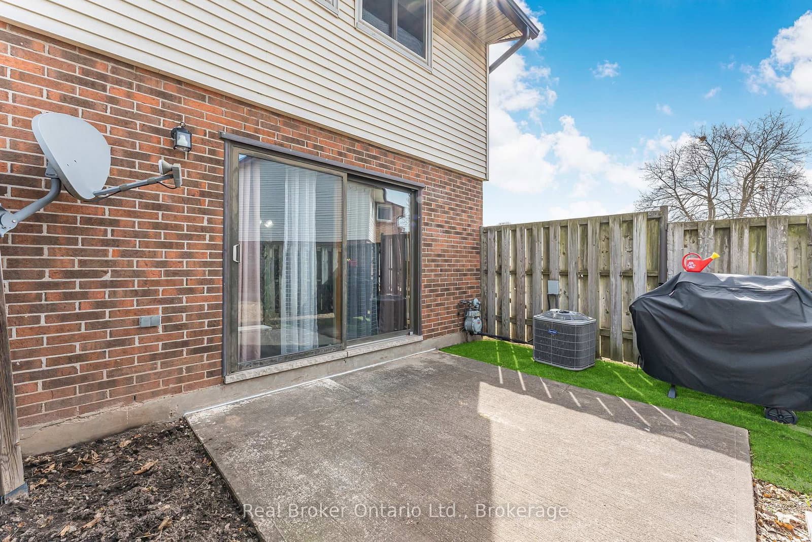5982 Dunn Street, Unit 8 thumbnail 30