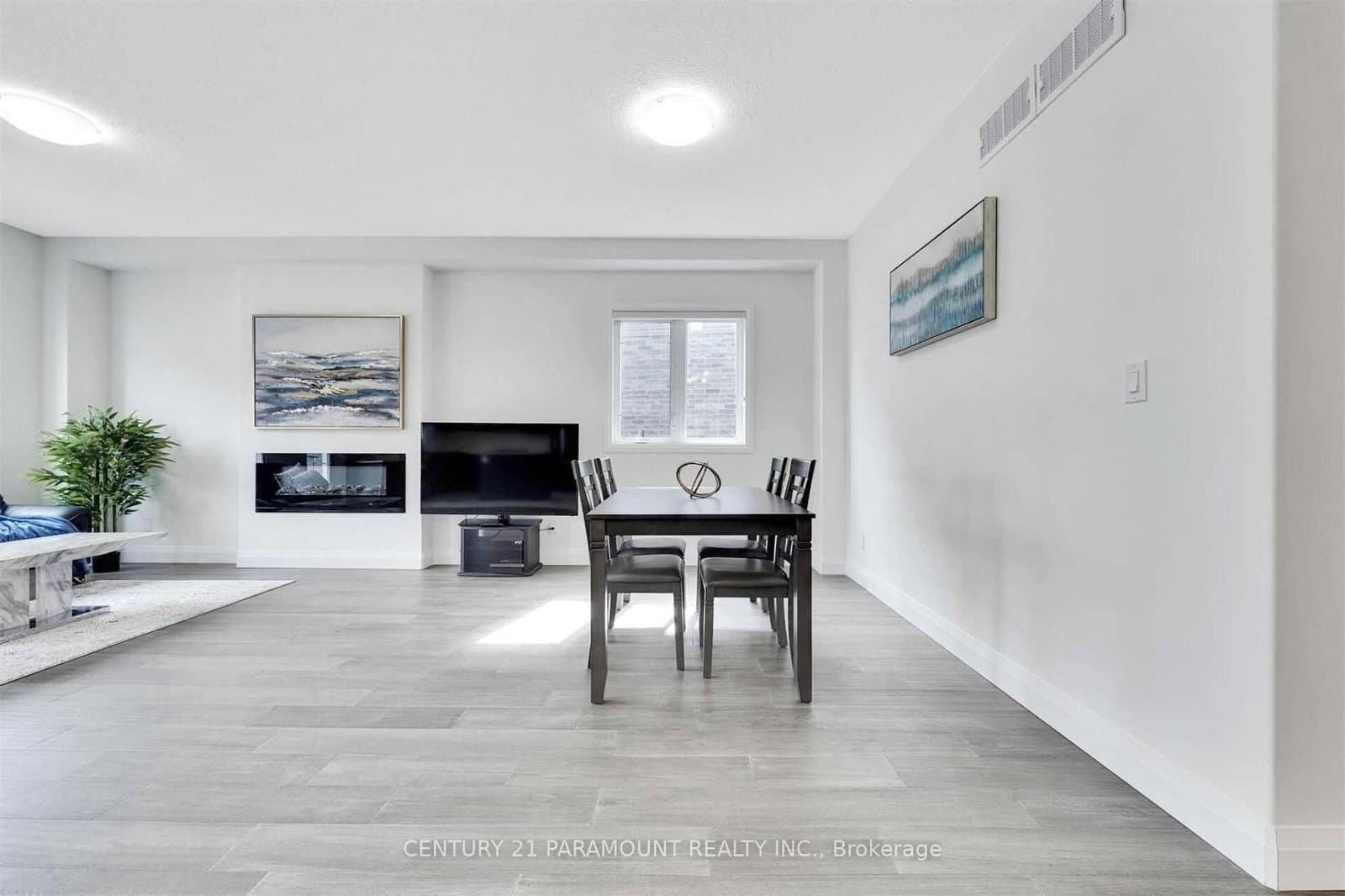 2997 Doyle Drive thumbnail 6