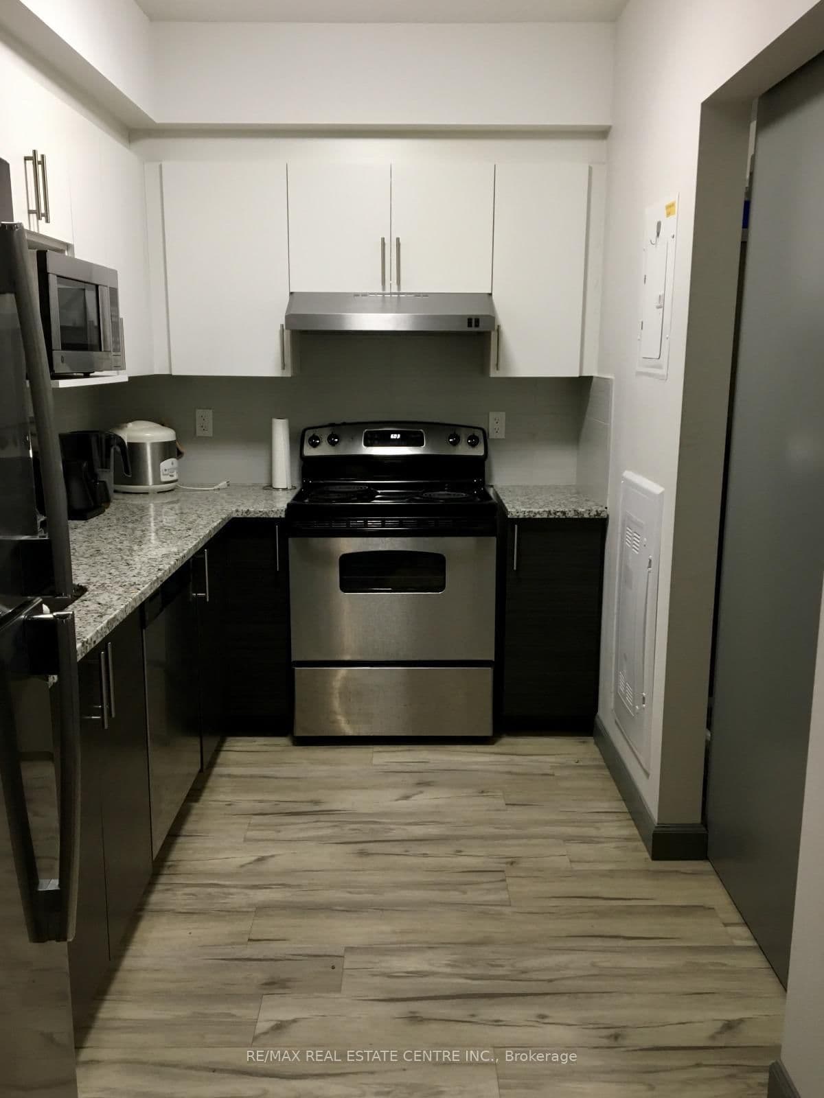 258B Sunview Street, Unit 279 thumbnail 4