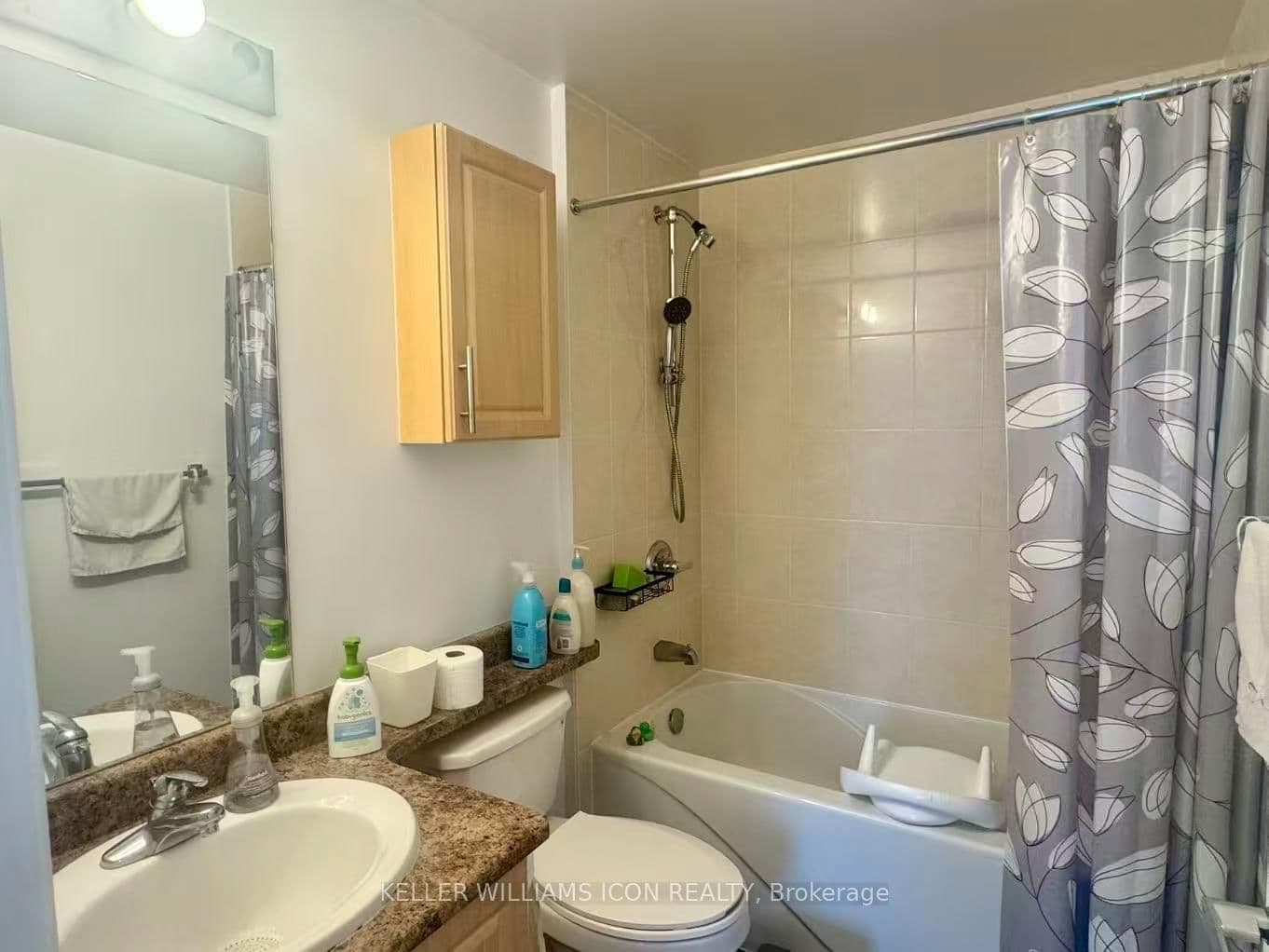 234 Rideau Street, Unit 901 thumbnail 12
