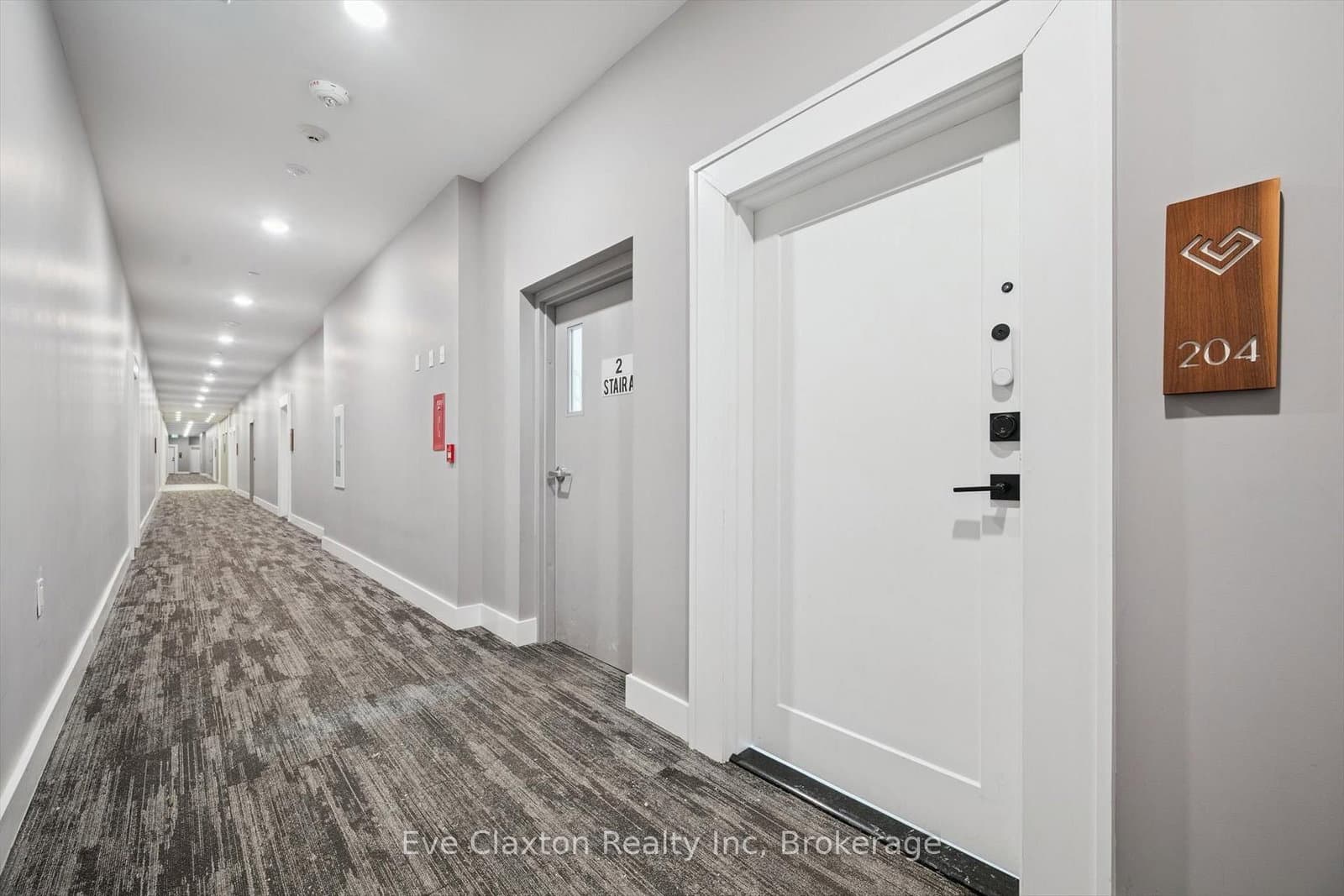 1880 Gordon Street E, Unit 204 thumbnail 4