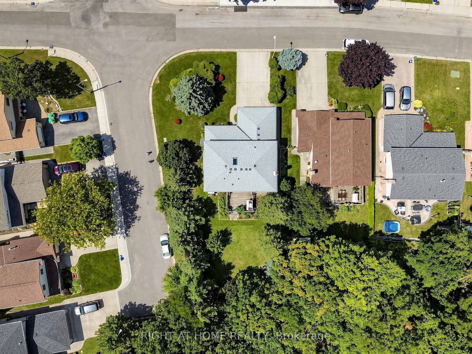 138 Strawberry Drive thumbnail 5