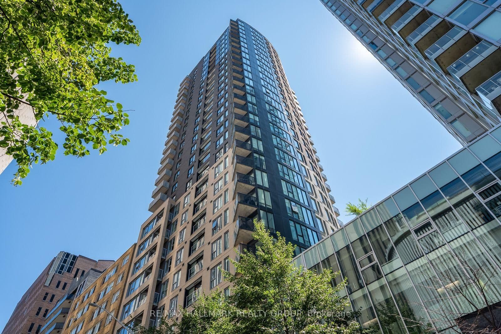 40 Nepean Street, Unit 1204 - Image 1