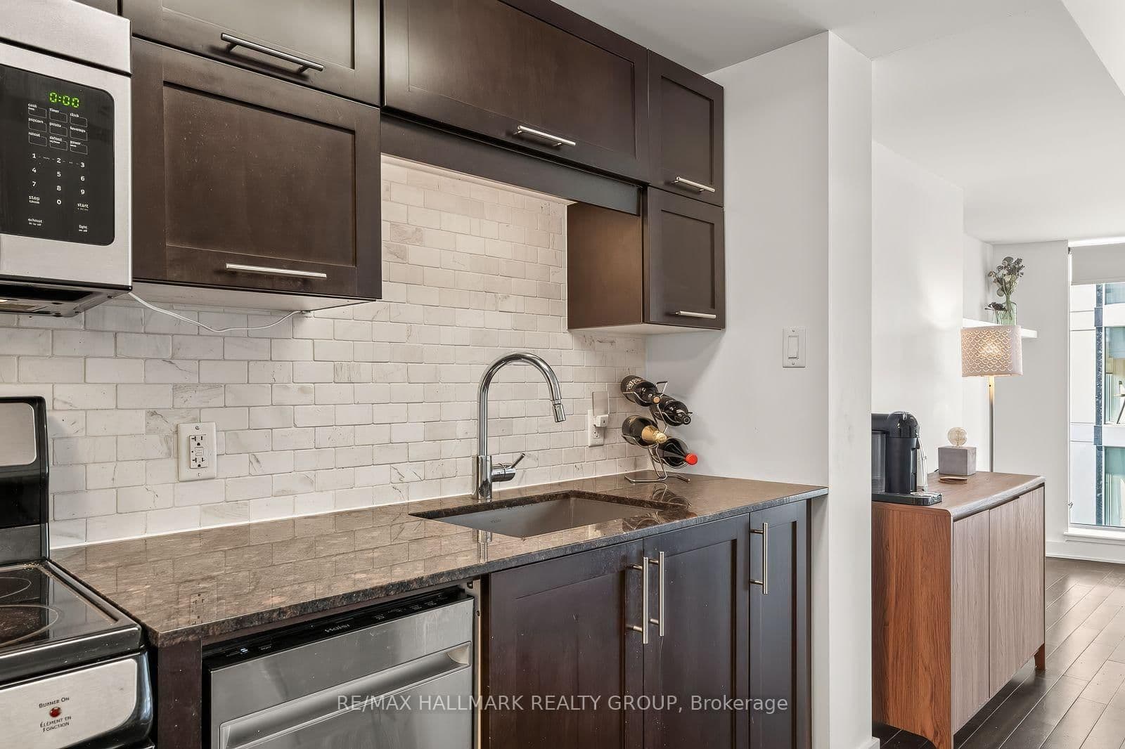 40 Nepean Street, Unit 1204 thumbnail 10