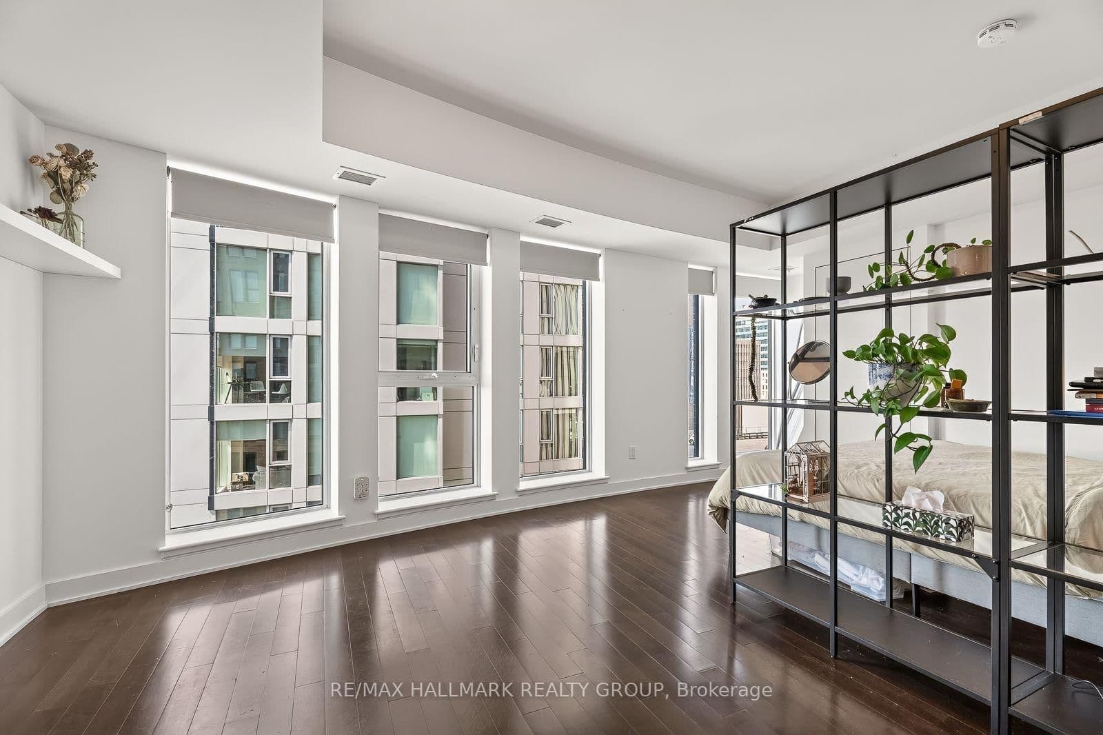 40 Nepean Street, Unit 1204 thumbnail 19