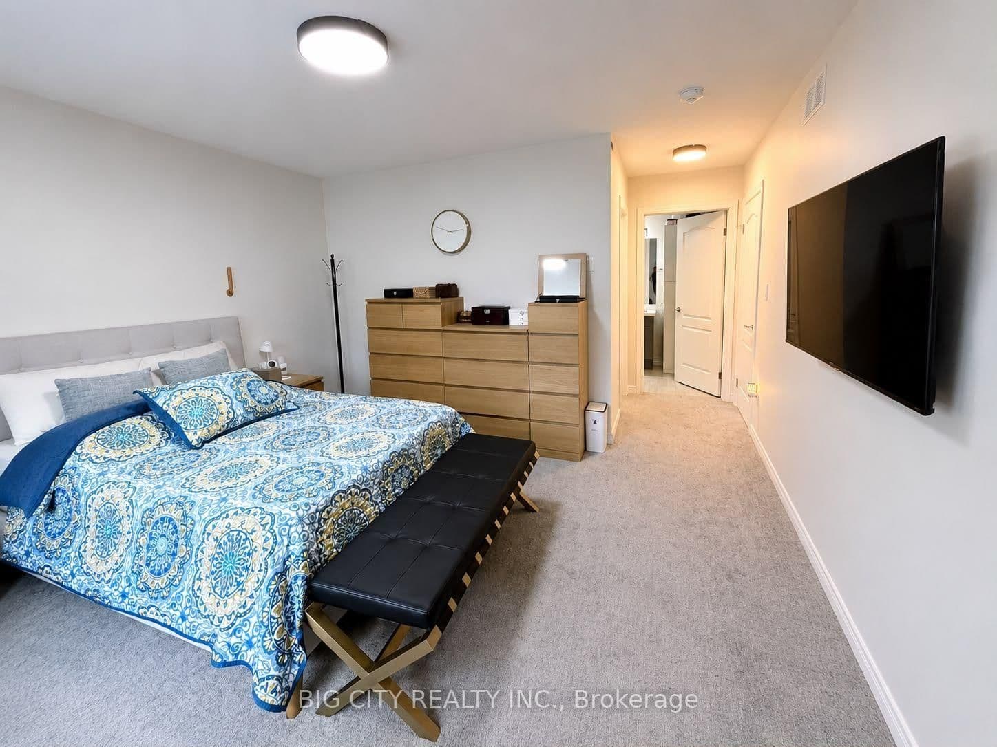 45 Dorchester Boulevard, Unit 23 thumbnail 23