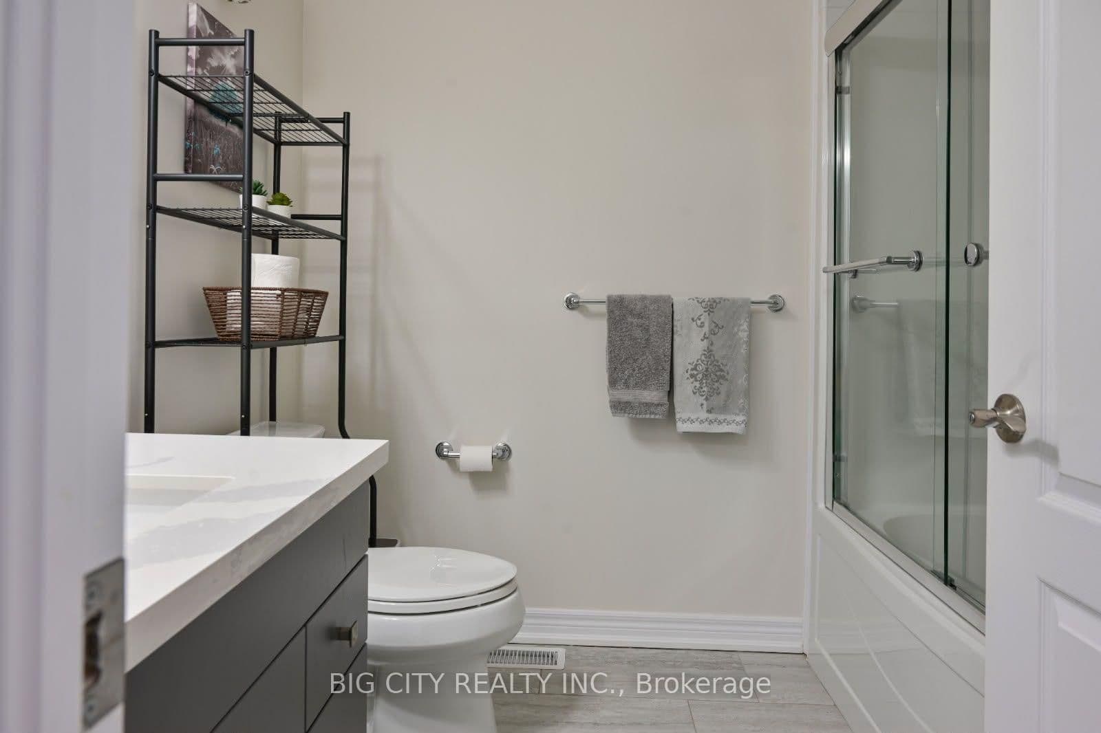 45 Dorchester Boulevard, Unit 23 thumbnail 30