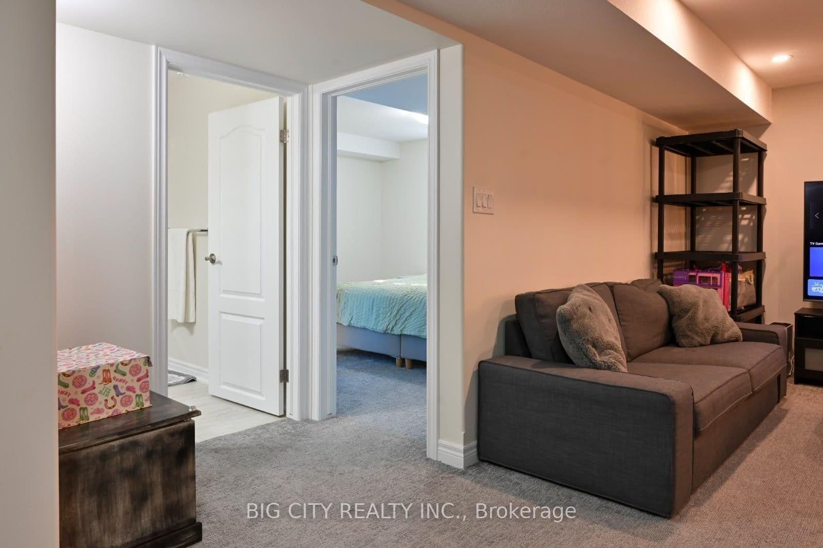 45 Dorchester Boulevard, Unit 23 thumbnail 34