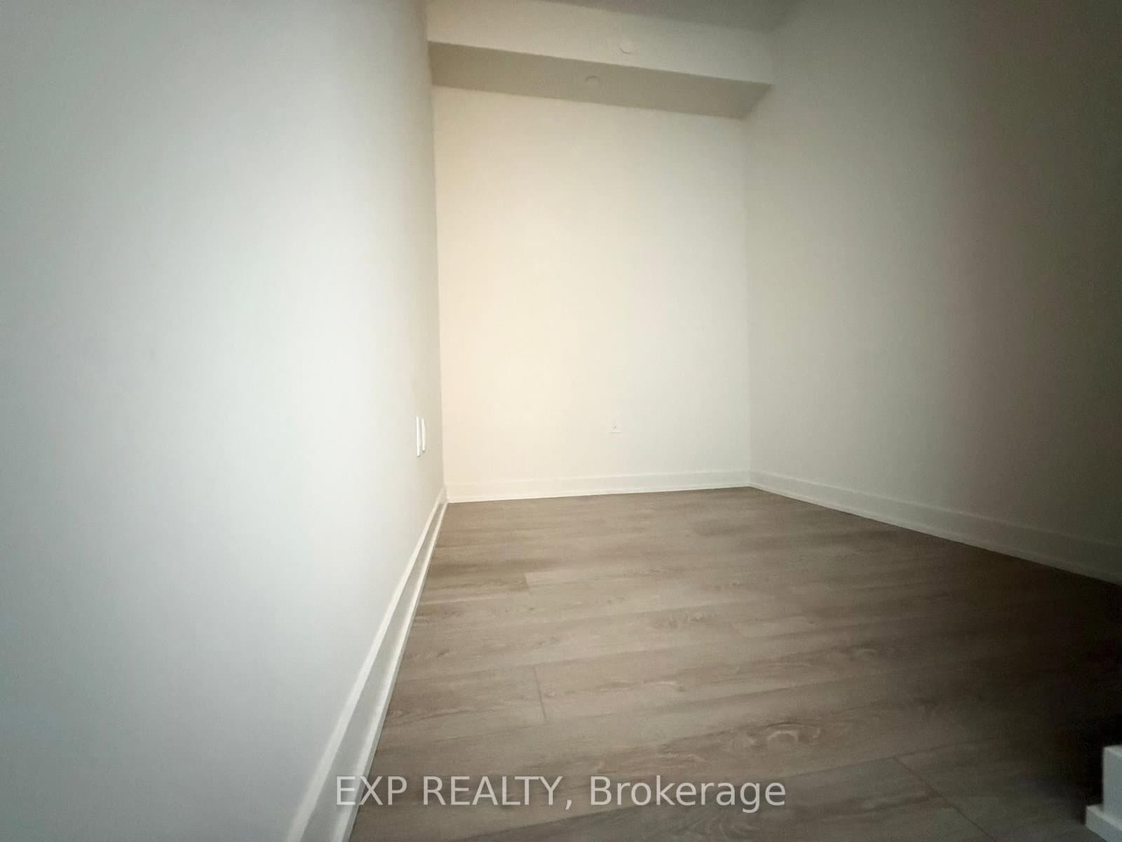 212 King William Street, Unit 1207 thumbnail 11