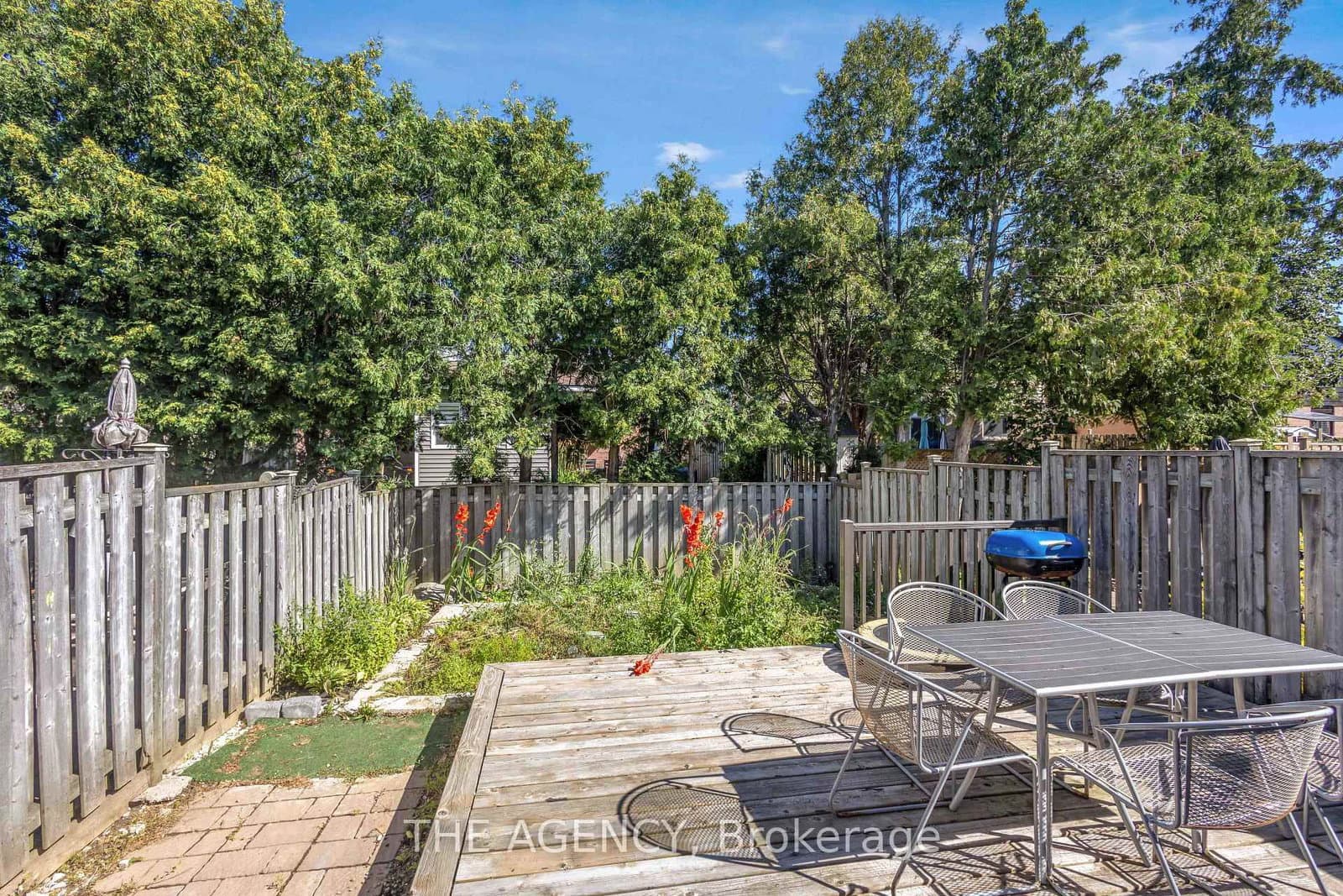 38 Athenia Drive thumbnail 32