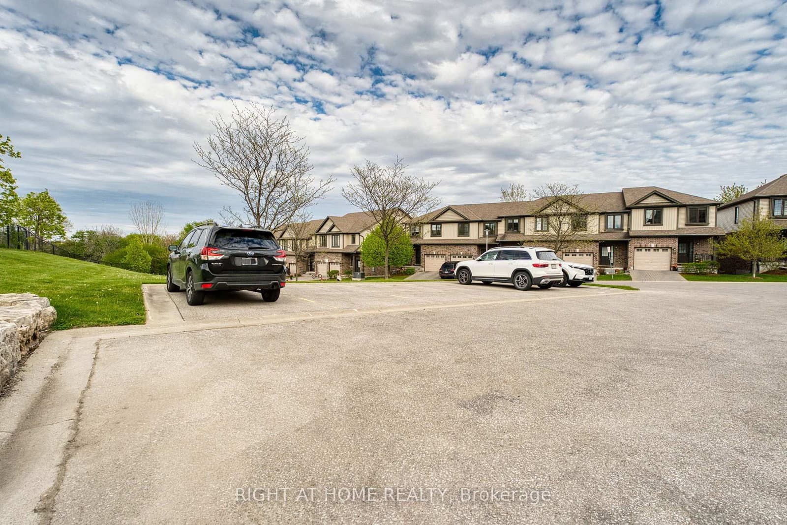 1030 OAKCROSSING Gate, Unit 16 thumbnail 39