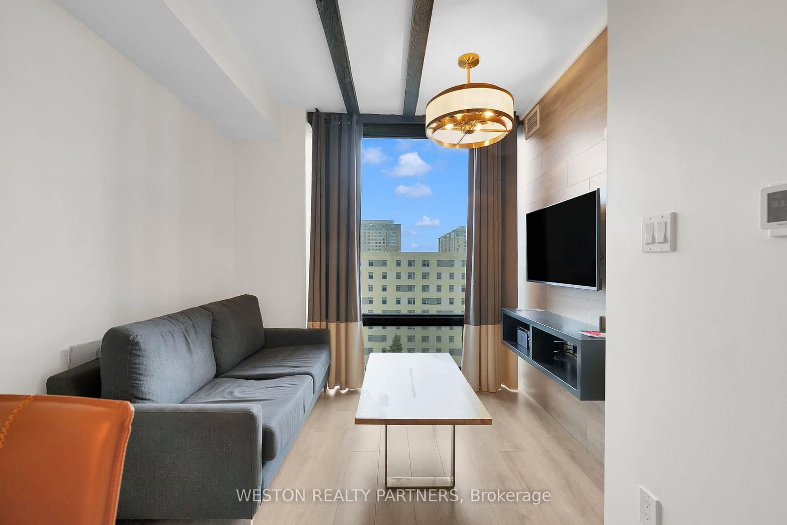 145 Columbia Street W, Unit 1134 thumbnail 7