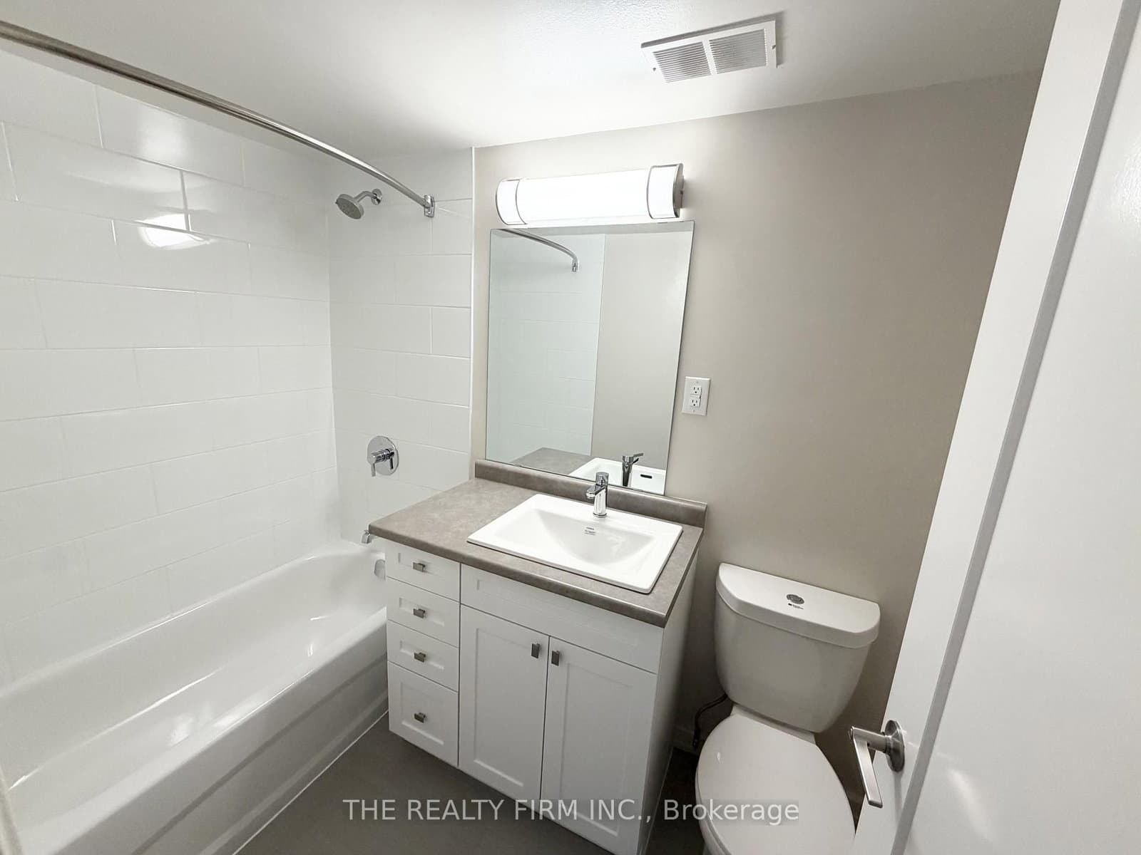 1209 Richmond Street, Unit 1202 thumbnail 5