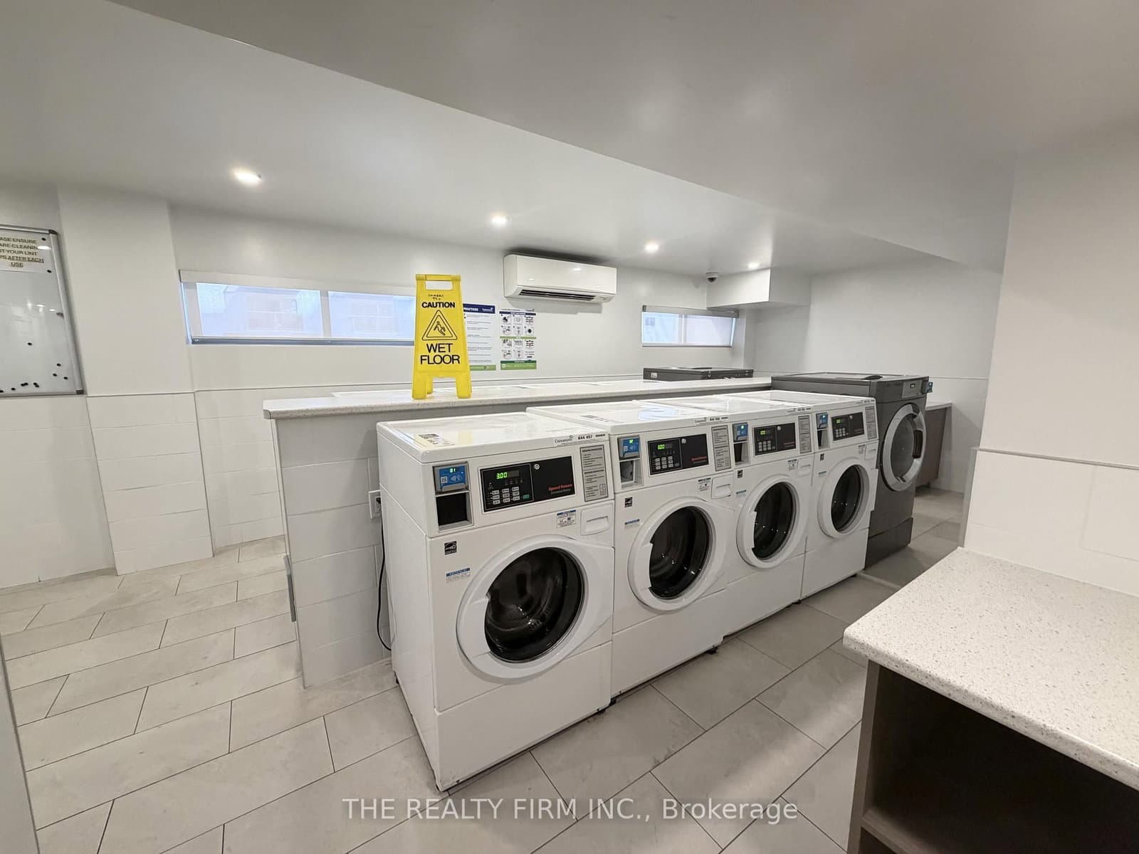 1209 Richmond Street, Unit 903 thumbnail 19