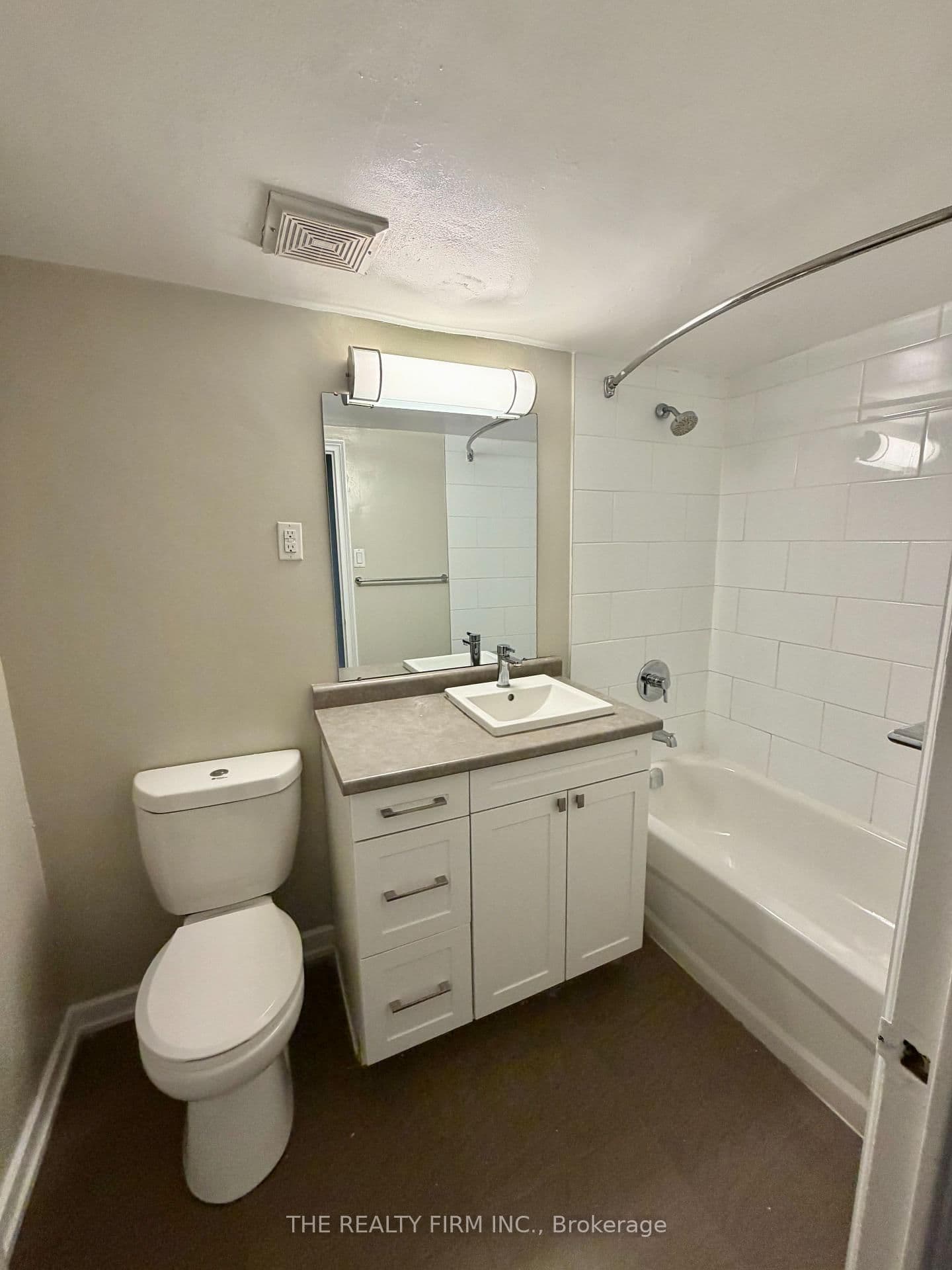 1209 Richmond Street, Unit 703 thumbnail 6