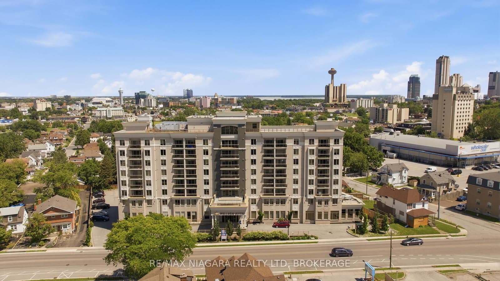 5698 MAIN Street, Unit 712