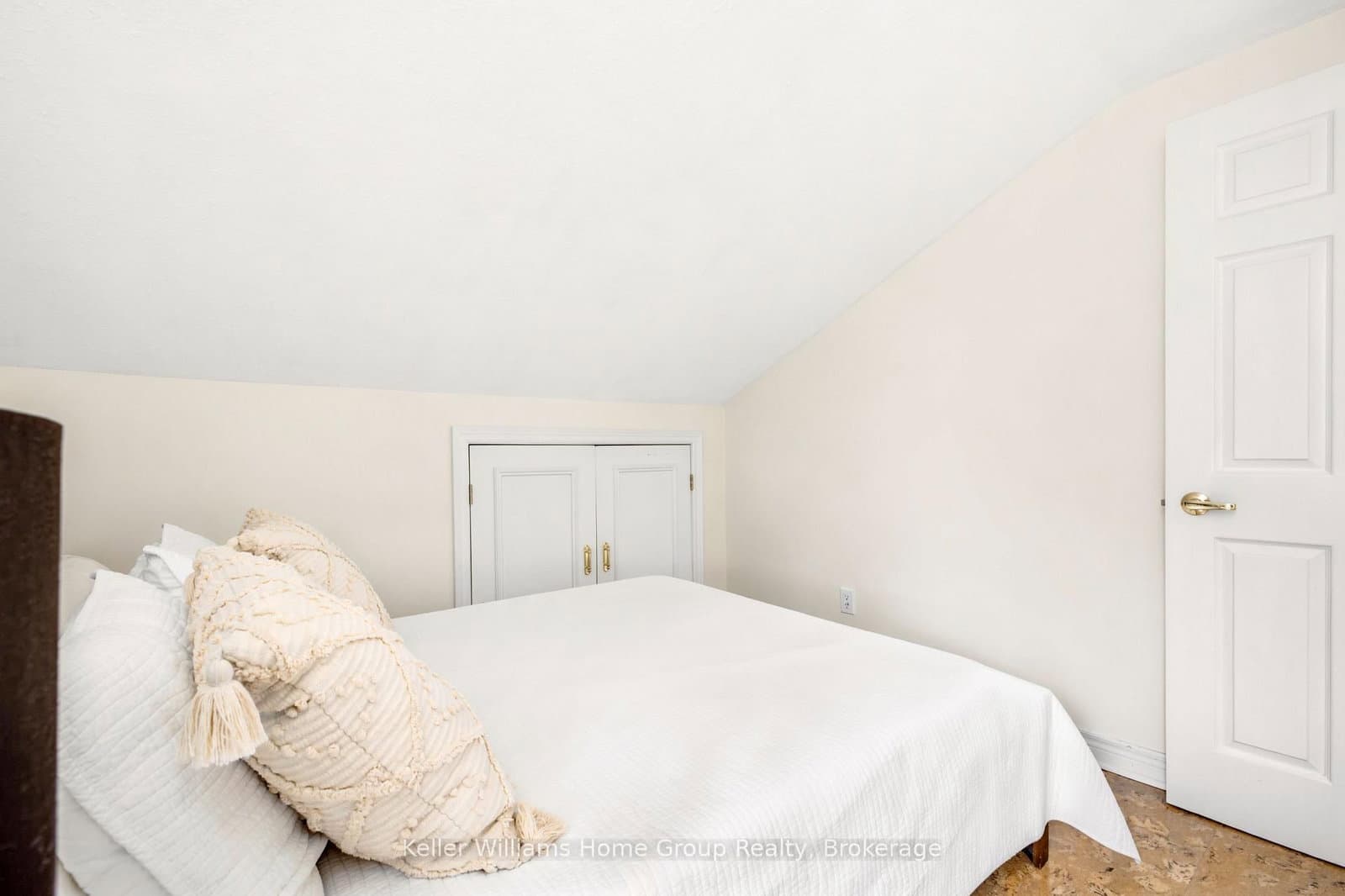 61 Essex Street thumbnail 28