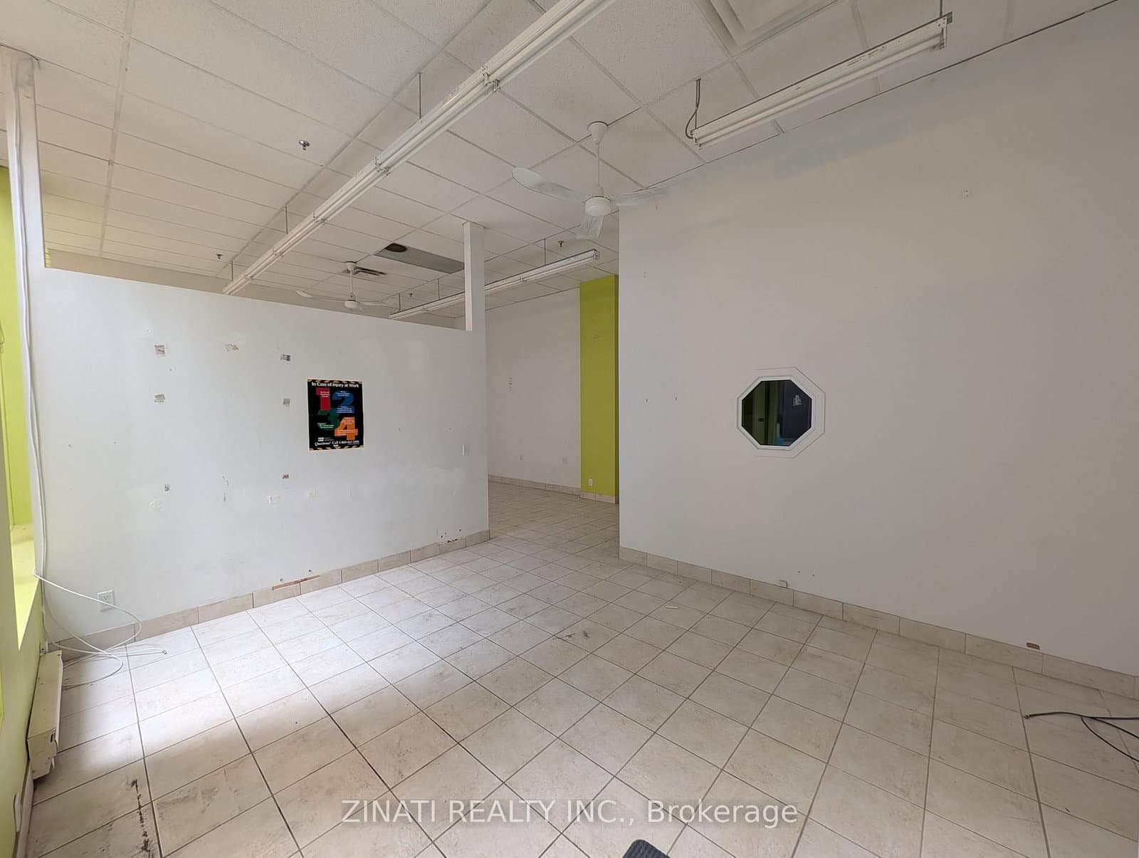 1516 Merivale Road, Unit 12 thumbnail 7