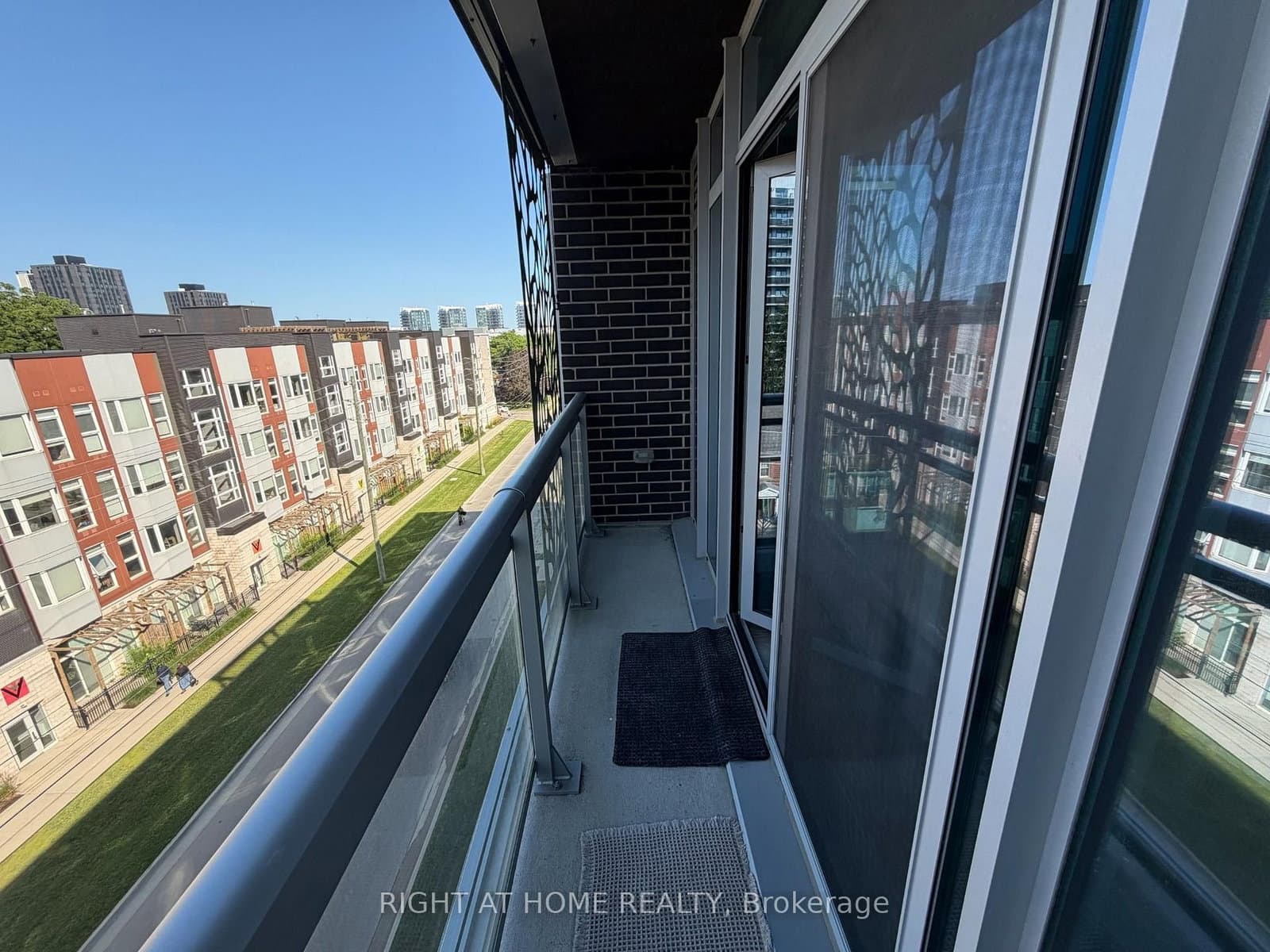 250 Albert Street, Unit 713 thumbnail 14