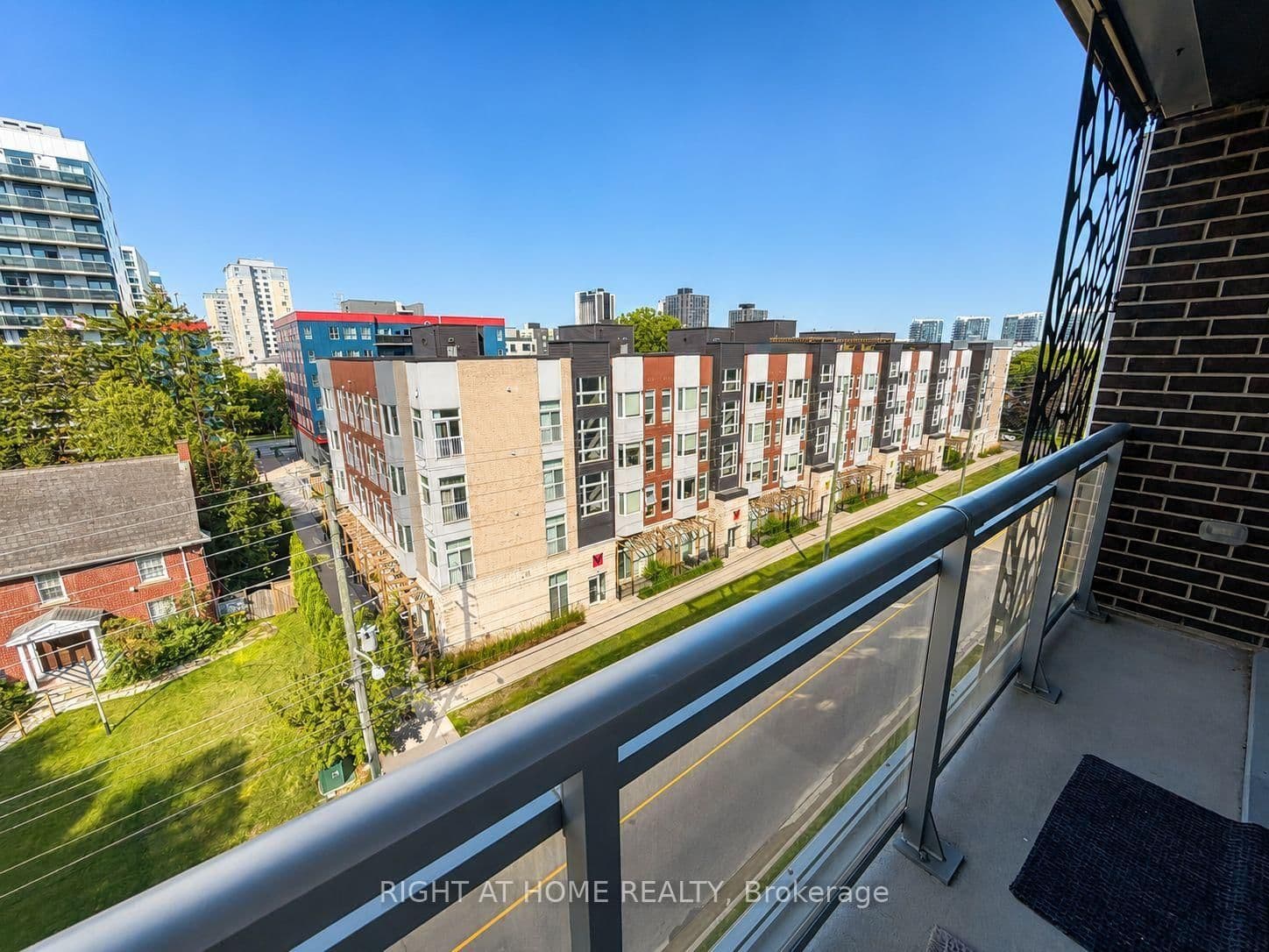 250 Albert Street, Unit 713 thumbnail 15