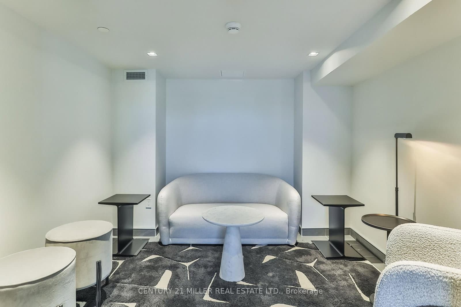 1 Jarvis Street, Unit 1309 thumbnail 3