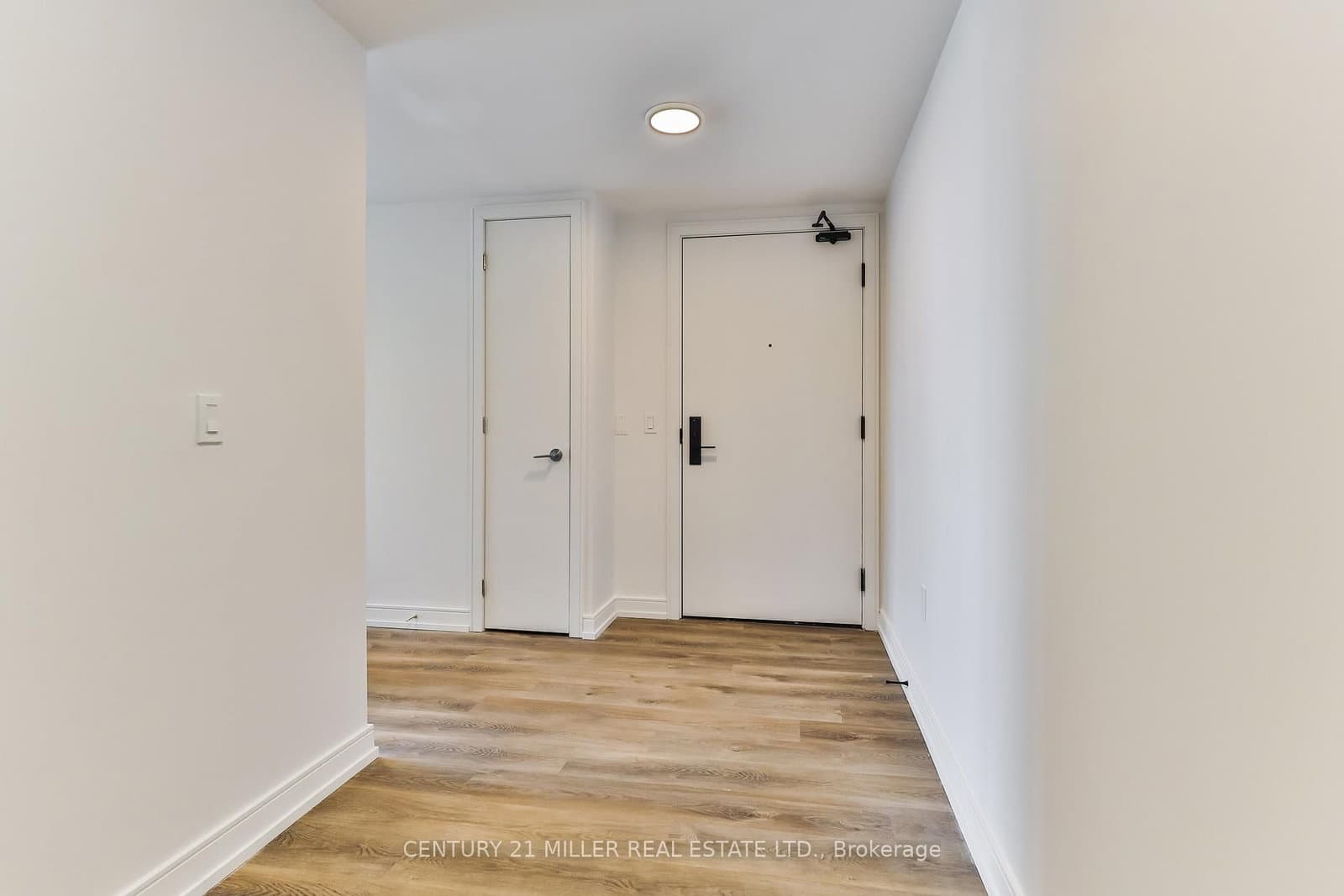 1 Jarvis Street, Unit 1309 thumbnail 8