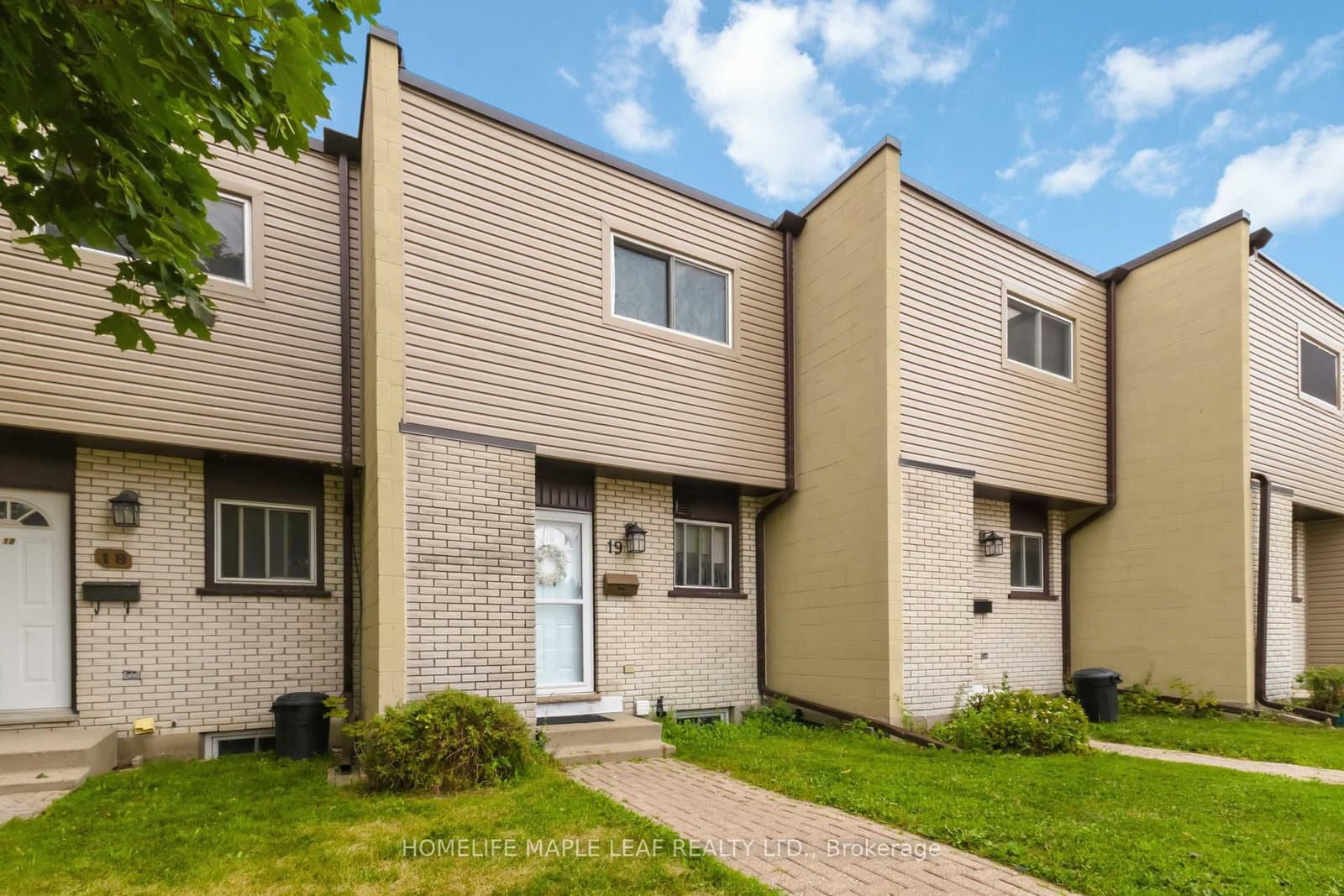 178 Grulke Street, Unit 19 thumbnail 3