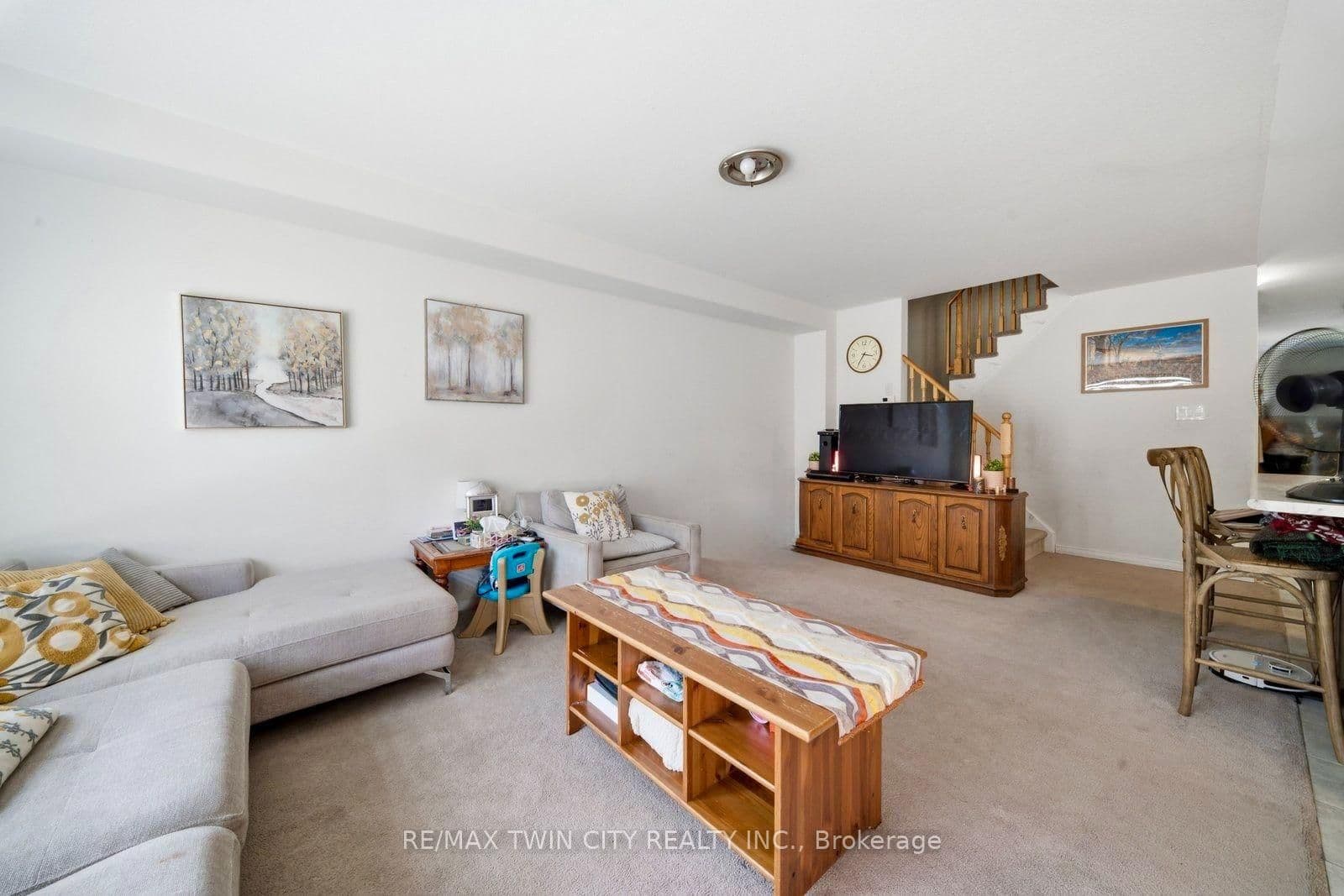 32 Cole Crescent thumbnail 12