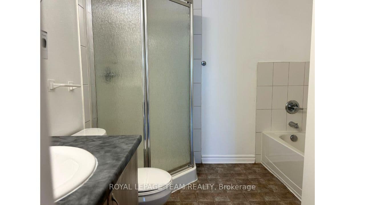 105 Fraser Fields Way, Unit H thumbnail 14