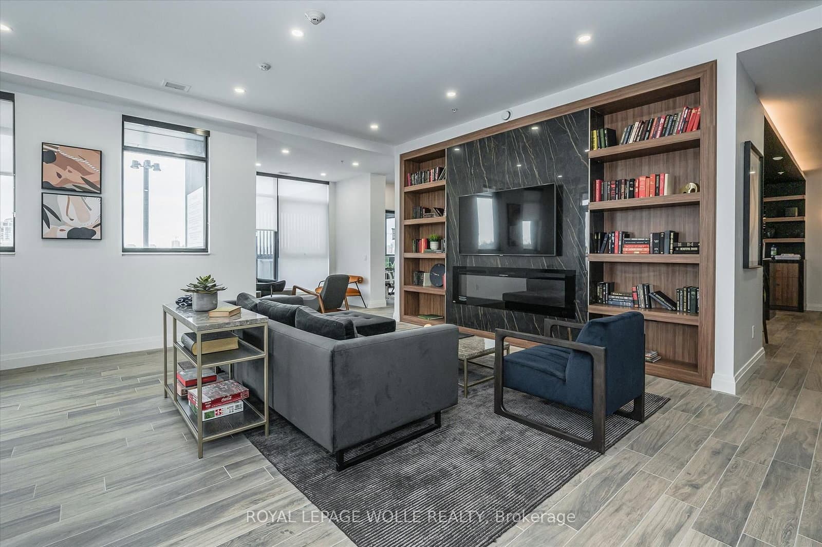 181 King Street S, Unit 1714 thumbnail 27
