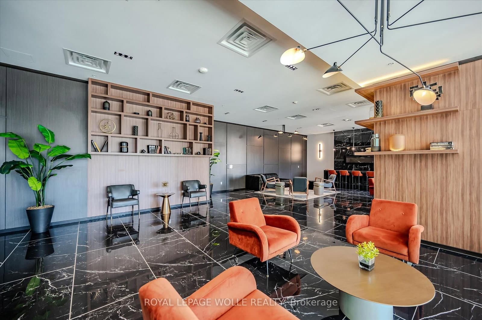 181 King Street S, Unit 1714 thumbnail 45